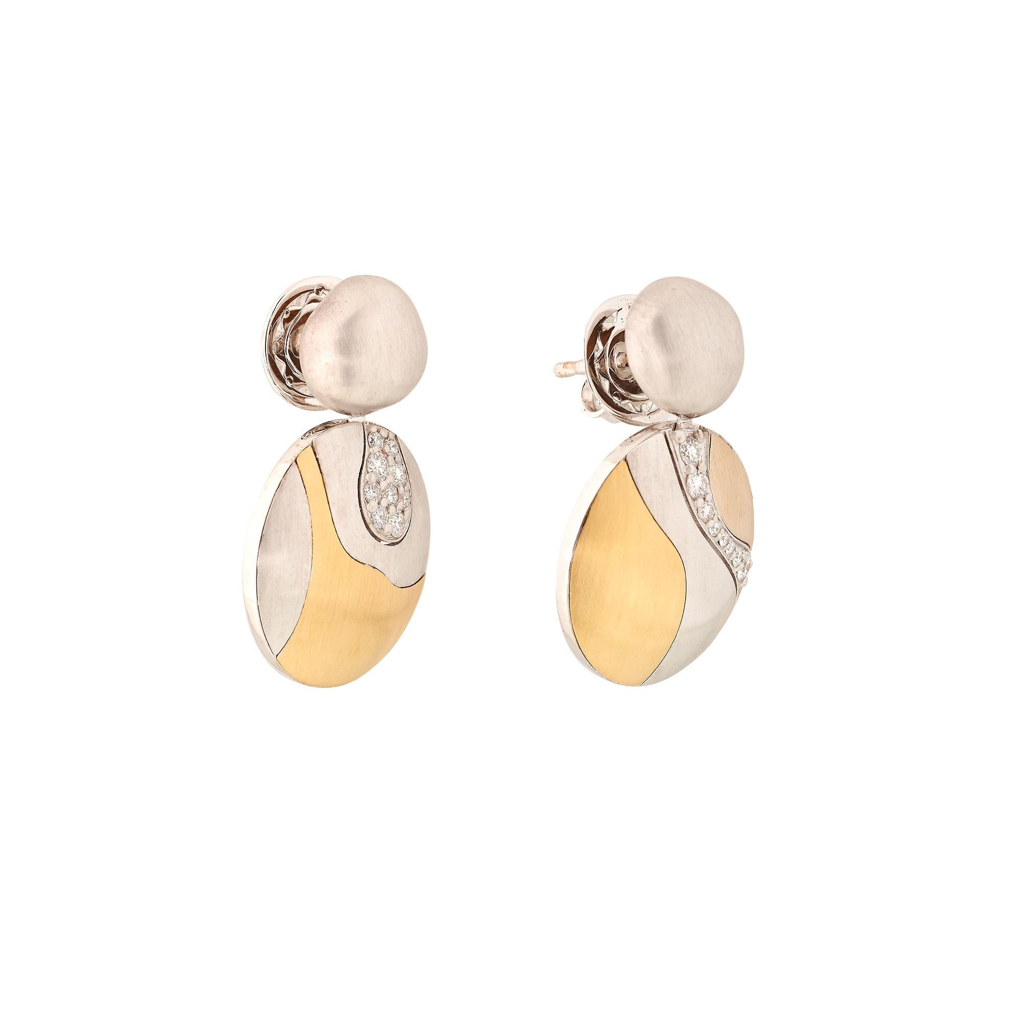 Contemporain Boucles d'oreilles en or blanc/jaune 18kt 12,70ct, diamants 0,66ct, fait main en vente
