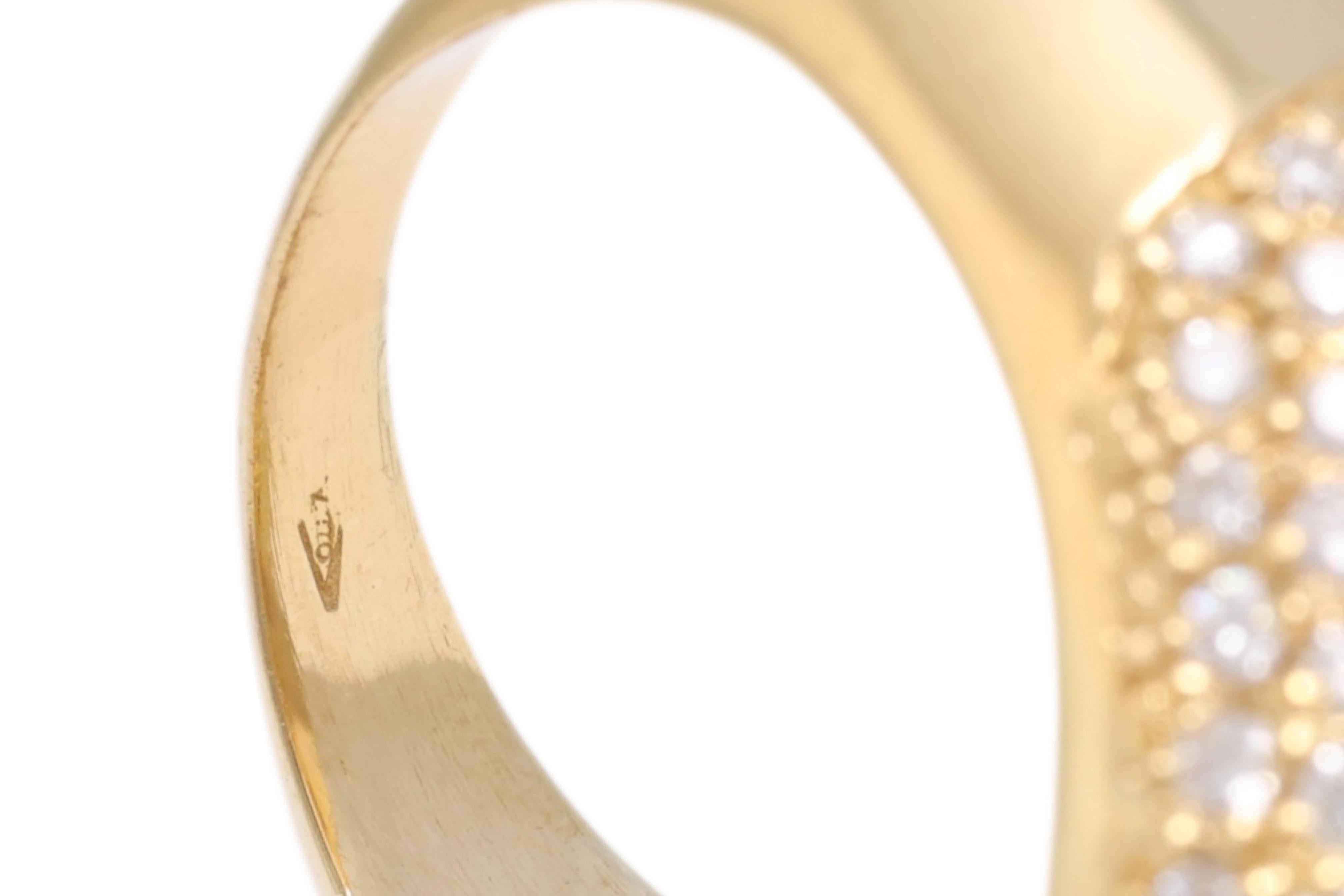 Anello con serpente e teschio in oro bianco e giallo 18 carati  Fatto a mano 4,95ct in vendita 3