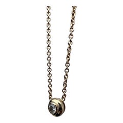 Collana con ciondolo a castone in oro giallo 18 carati con diamante rotondo taglio Brilliante da 1,00 carati