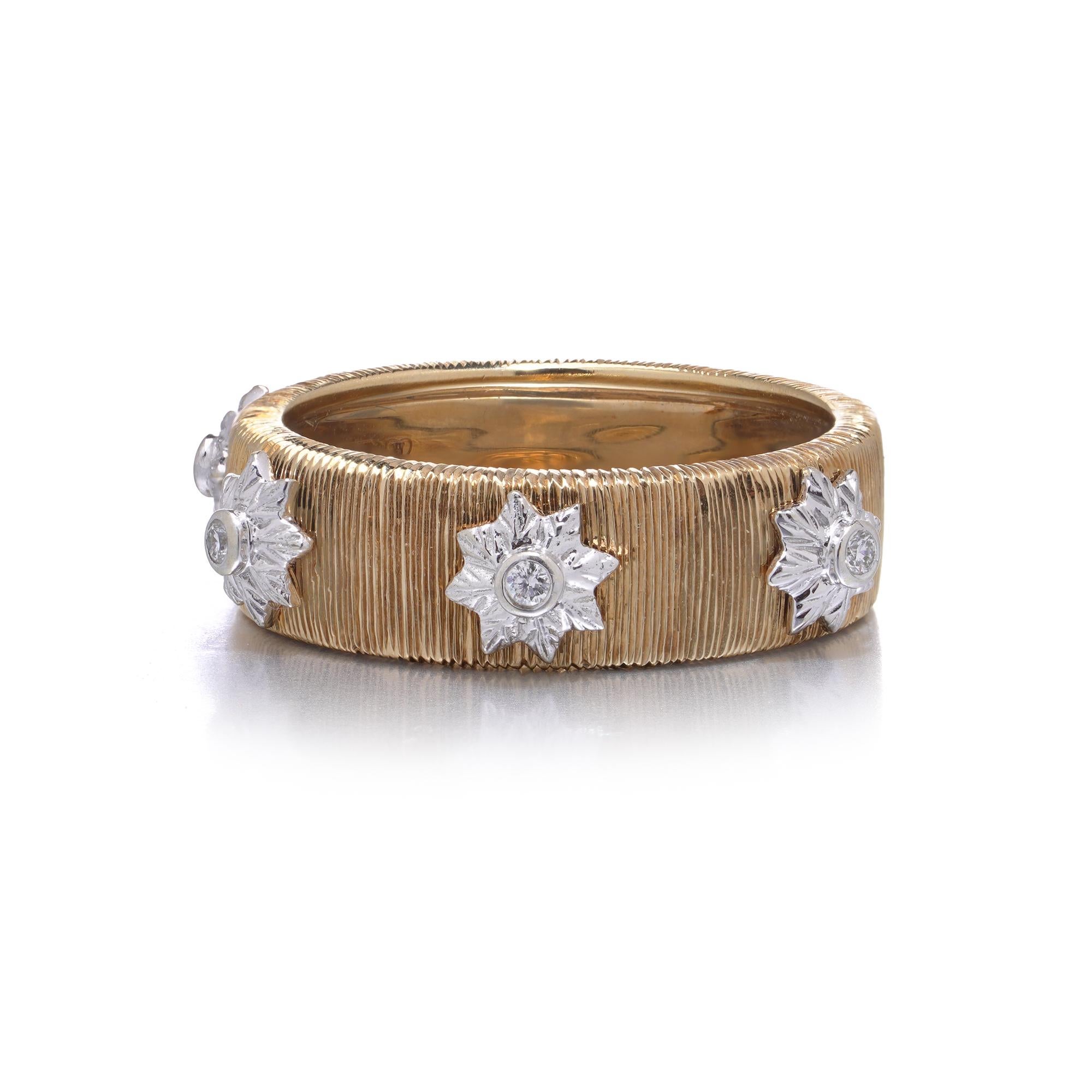 Bague en or jaune et blanc 18kt avec diamant en vente 2