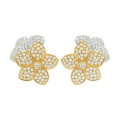Boucles d'oreilles en or jaune et blanc 18 carats avec diamants en forme de fleur de 3,00 carats