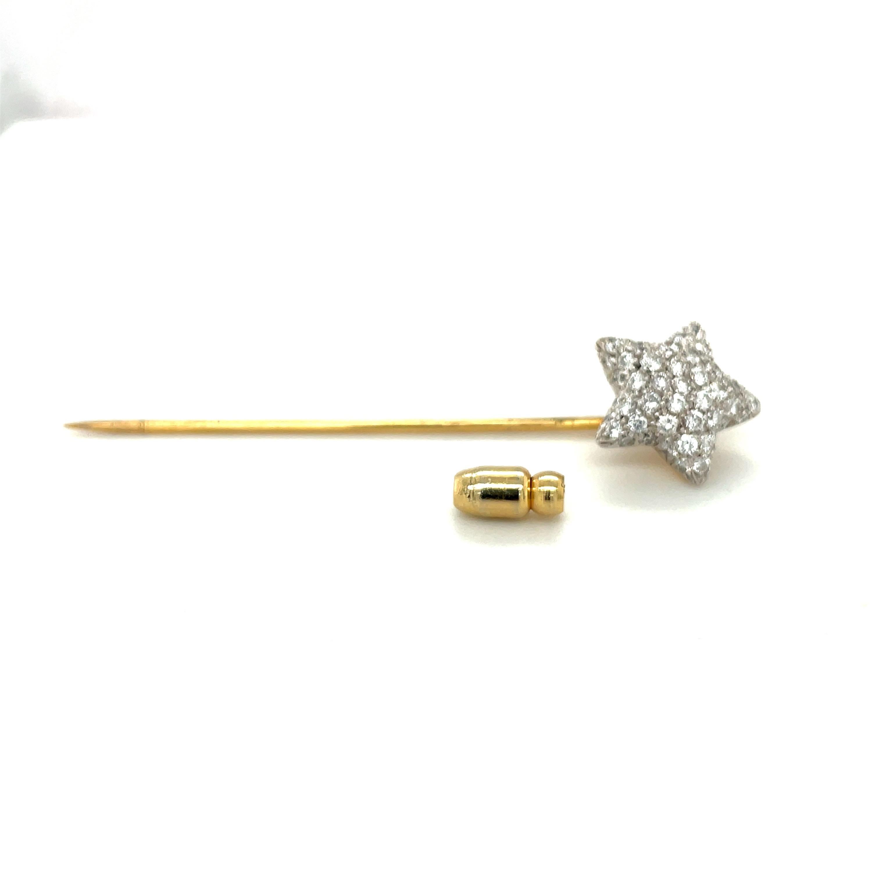 18KT Yellow Gold 0.93 Ct. Diamond Star Stick Pin In New Condition For Sale In New York, NY
