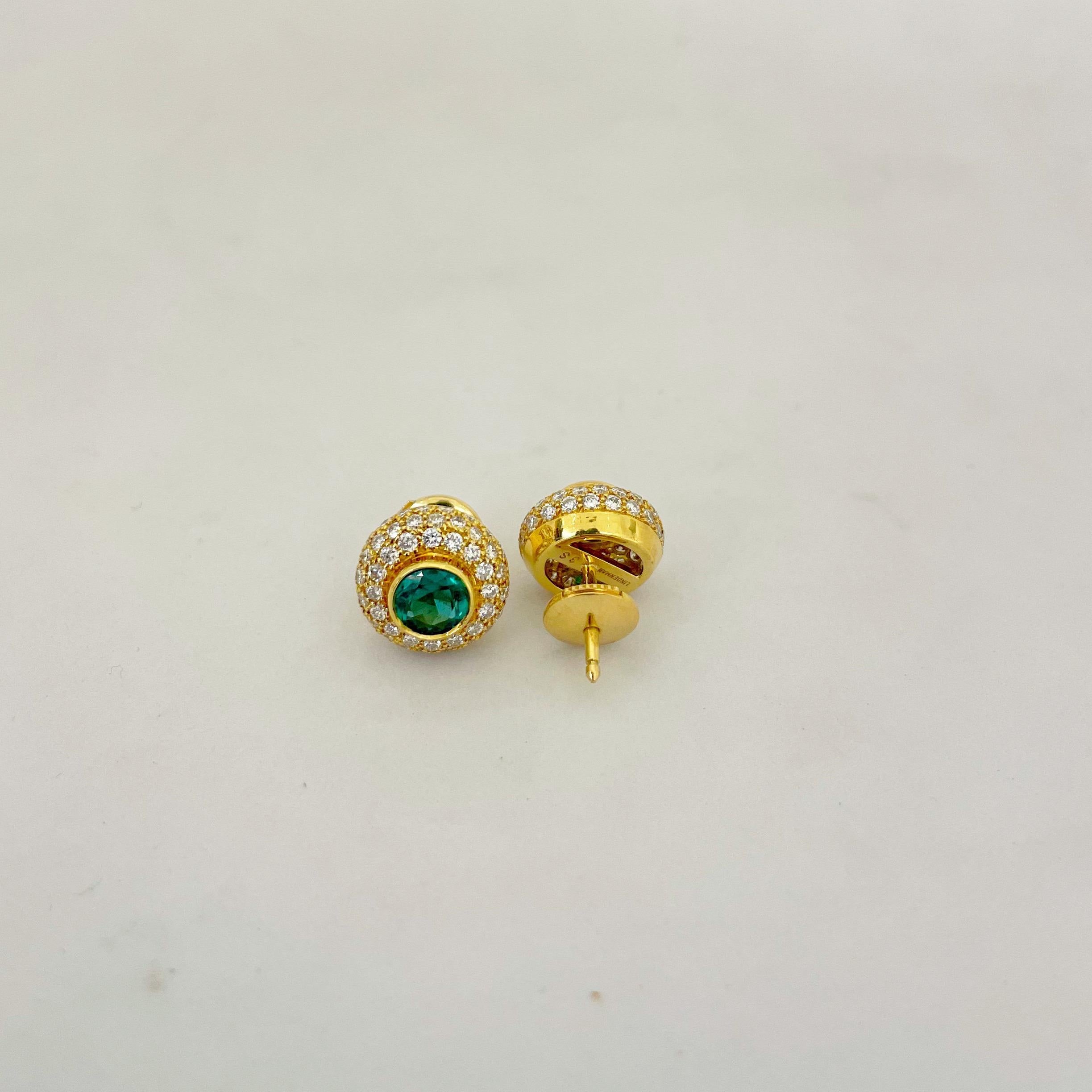 Modern 18 Karat Yellow Gold 1.37 Carat Diamond and .98 Carat Emerald Stud Earrings For Sale