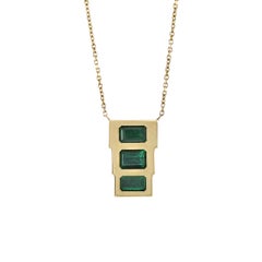 Collier en or jaune 18KT 1.50CT Emeraude