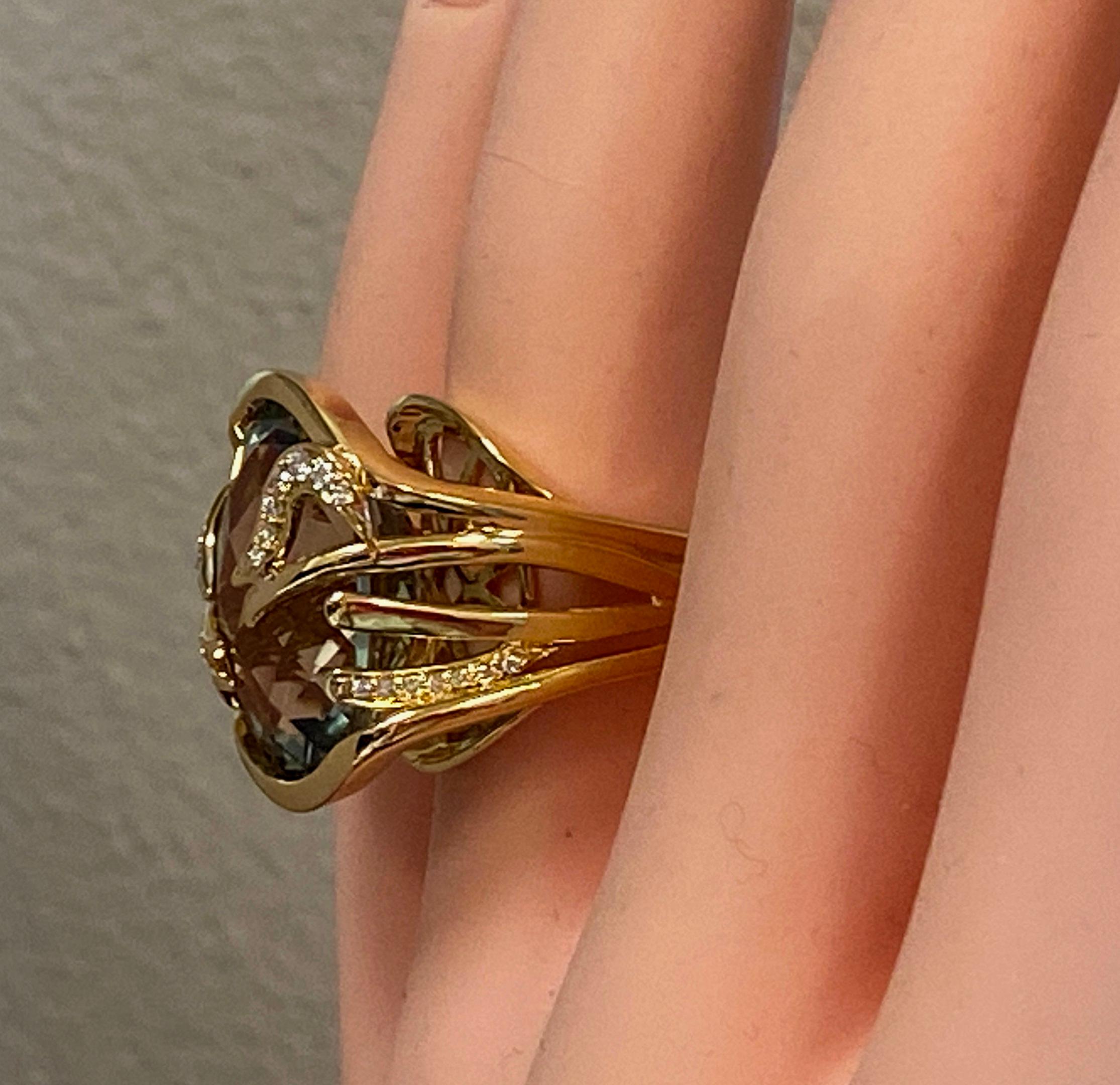 18KT Yellow Gold 15.25 Ct Aquamarine & Diamond Ring 3