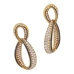Retro 18Kt Yellow Gold 2.28 Carat Diamond & 5.54 Carat Blue Sapphire Hanging Earrings