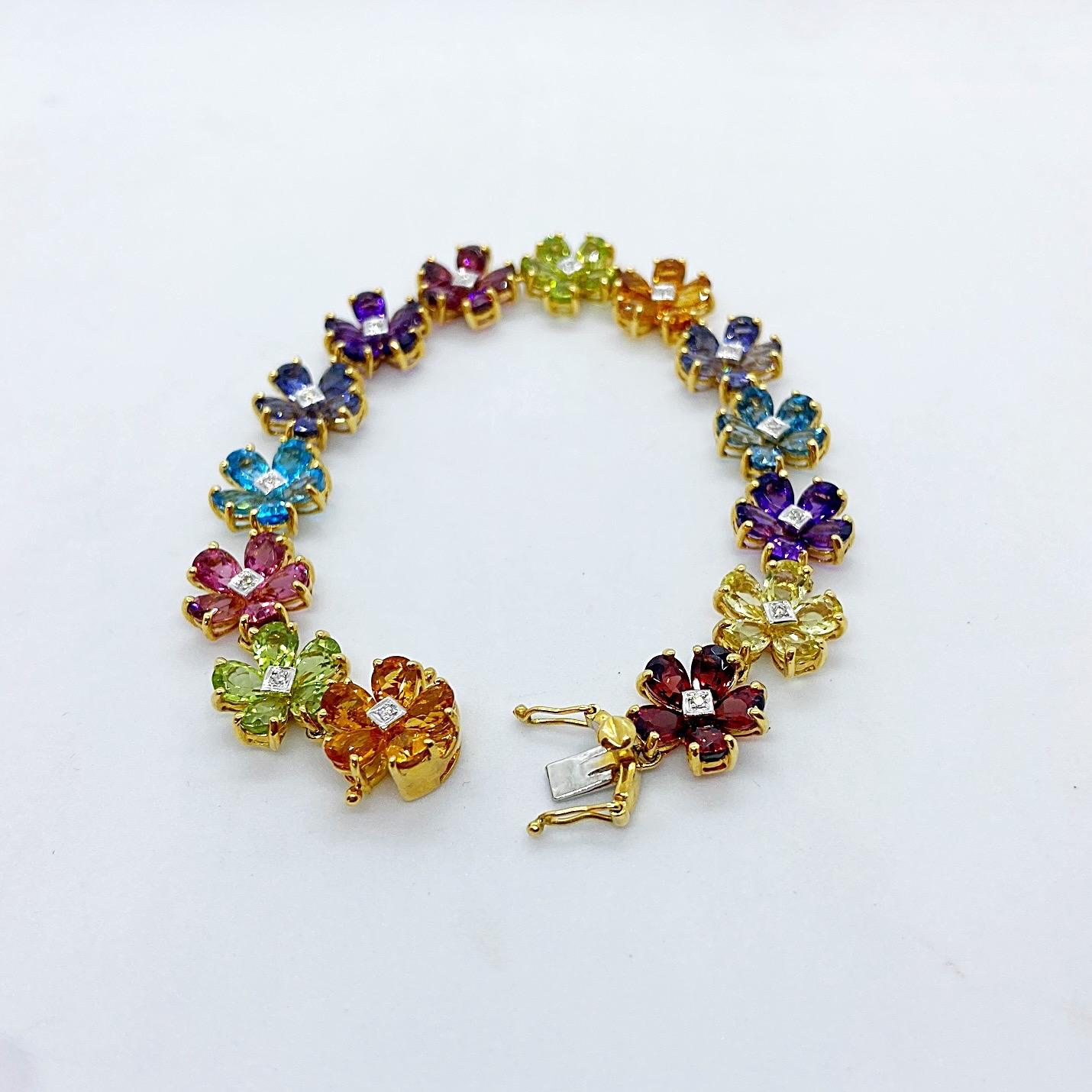 flower shaped bracelet