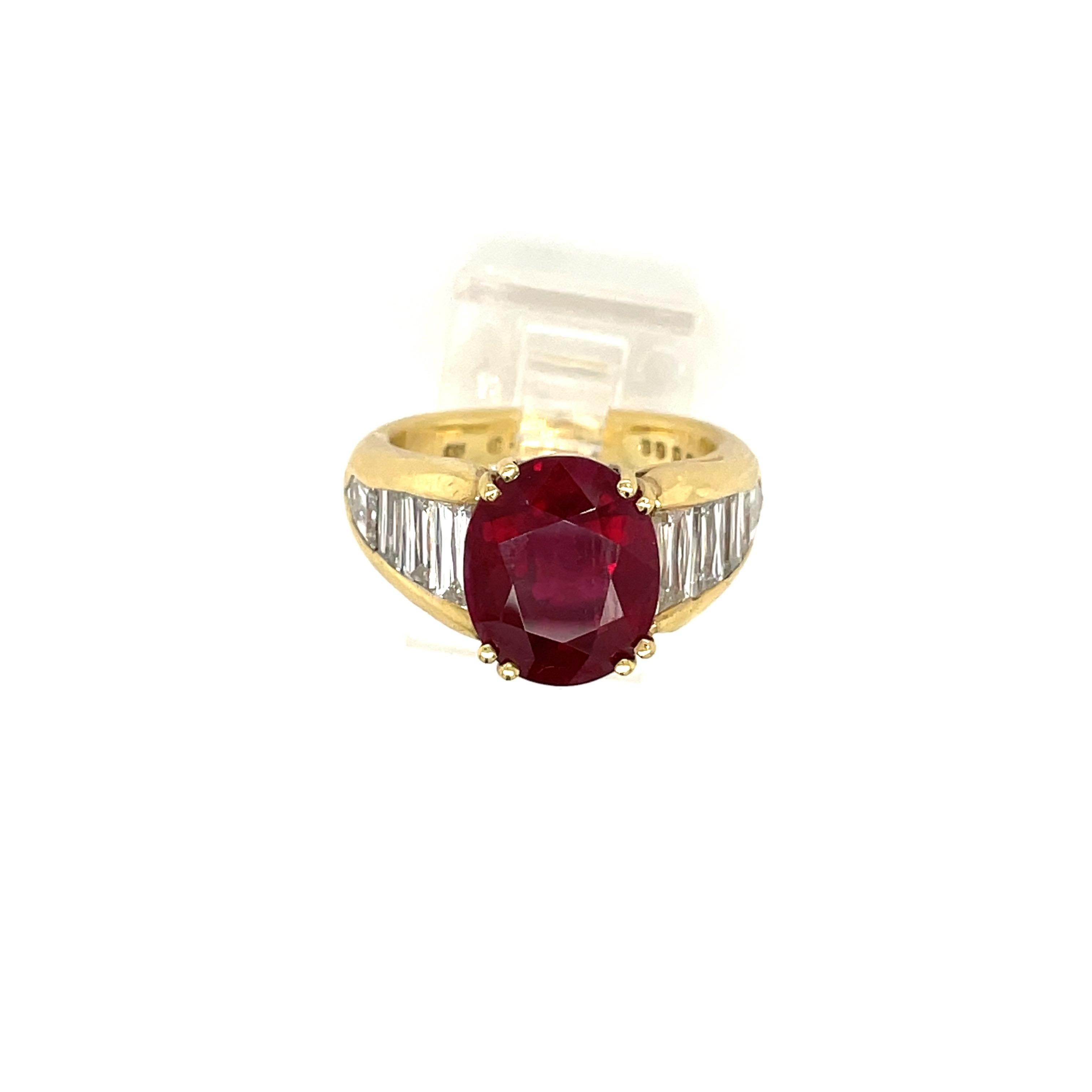 Women's or Men's 18kt Yellow Gold 5.96ct. Oval Ruby with 2.45ct. Diamond Baguette Ring For Sale