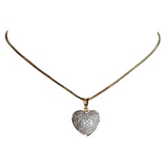 18kt Yellow Gold .60cttw Diamond Pave Heart Pendant w / Box Chain, Like New