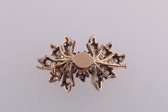 18 Karat Yellow Gold AIG Certified 3.60 Carat Diamonds Brooch