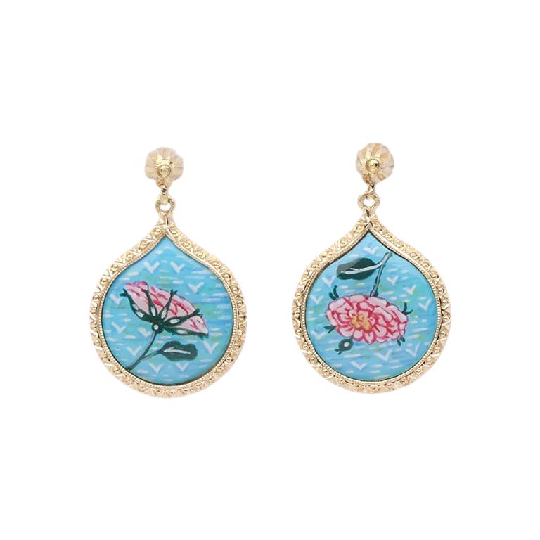 18 Karat Yellow Gold and Enamel Moments Venere Turchese Goccia Earrings For Sale