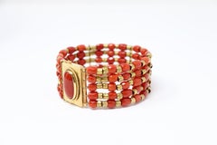 18kt Yellow Gold and Japanese Coral Fine Retro Bracelet