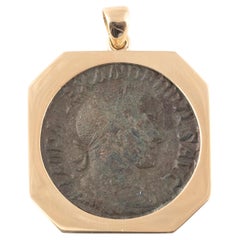 18kt Gelbgold und Silber Große Römische Bronzemünze 221-235 D.C.