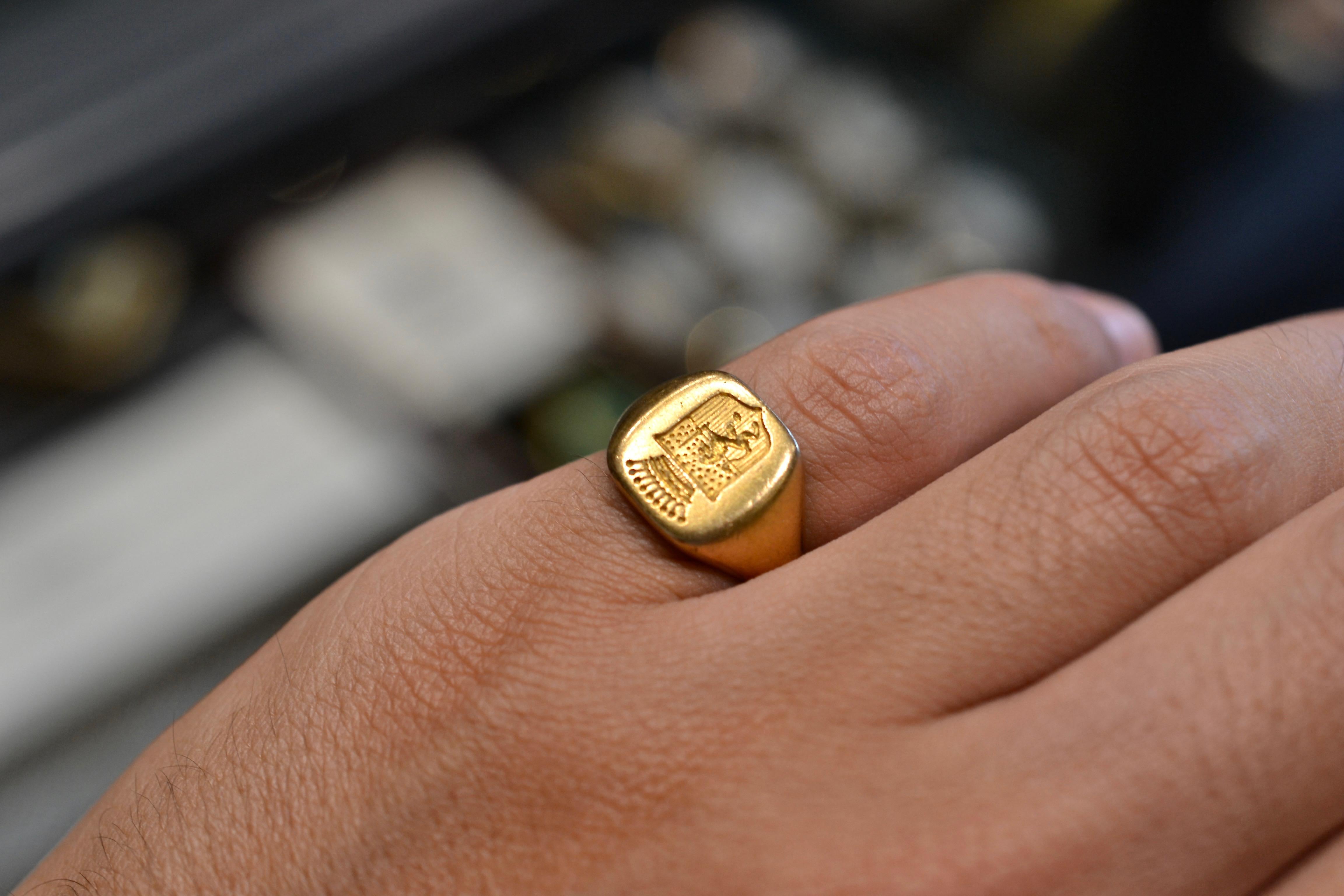18kt Gelbgold Antiker französischer Siegelring 2