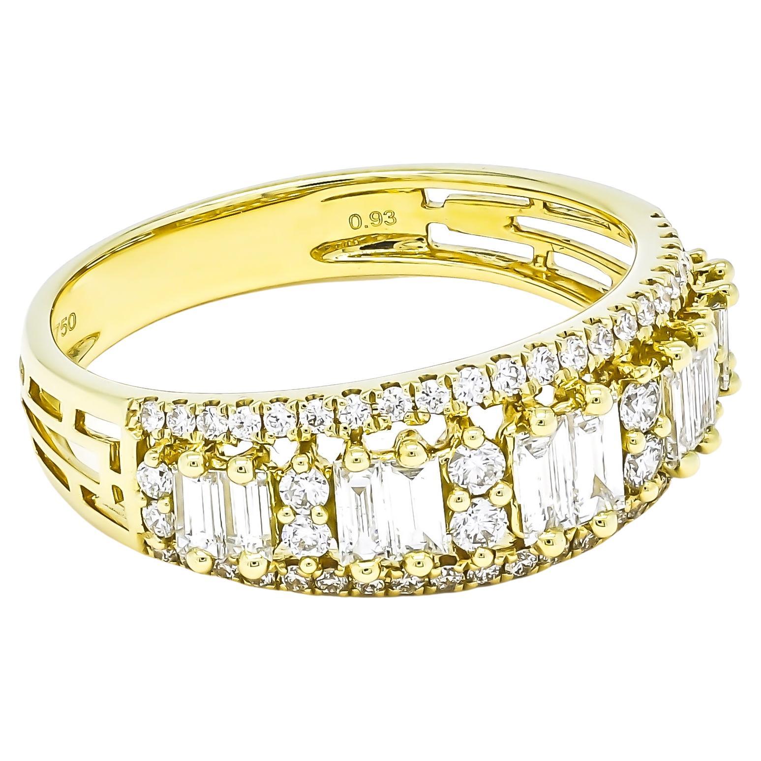 This 18KT Yellow Gold Baguette Natural Diamond Art Deco Wedding Anniversary Band Ring is the epitome of timeless elegance. The sparkling baguette diamonds are set in a unique Art Deco design, making this ring a true work of art. The 18kt yellow gold