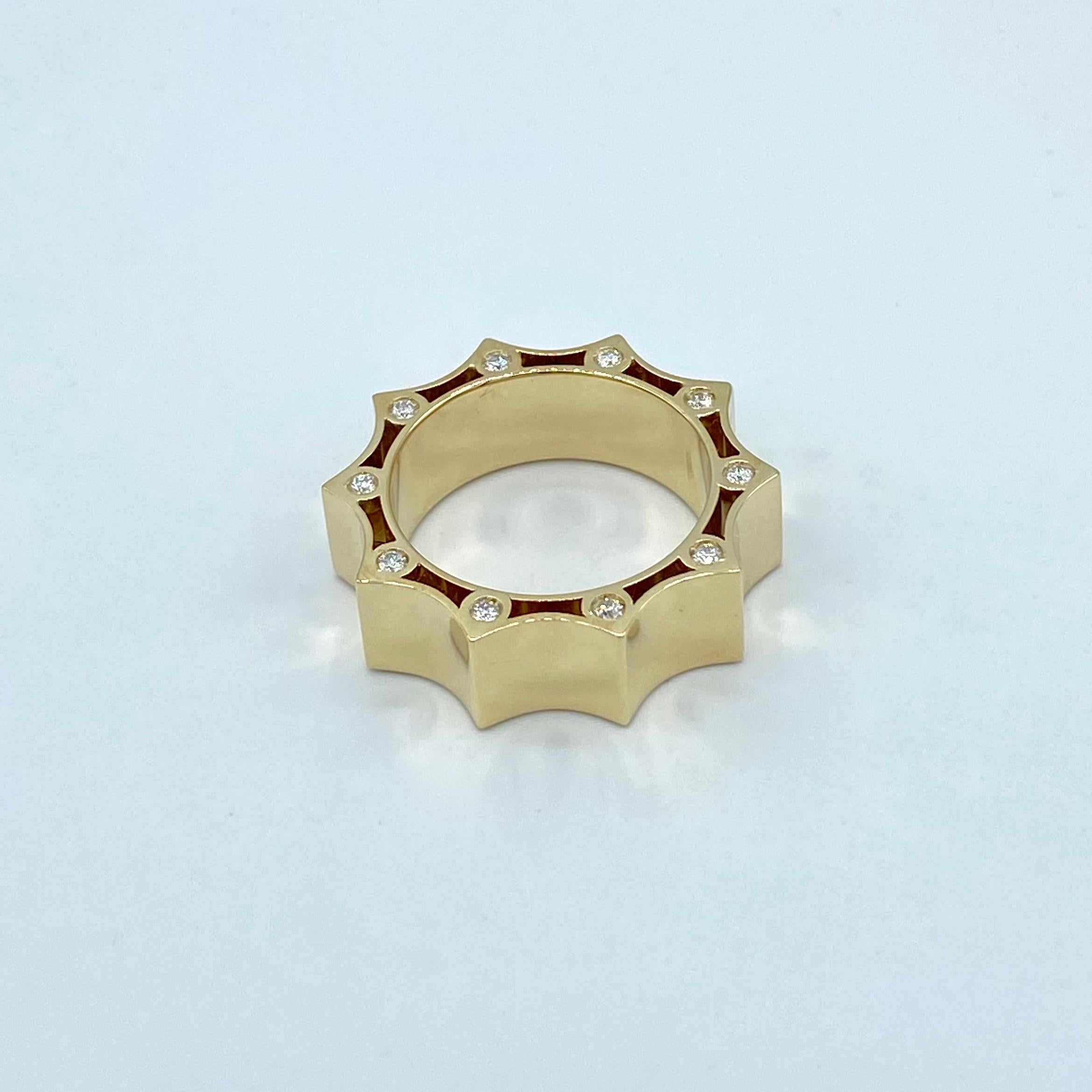 Bague à anneau en or jaune 18 carats avec diamant blanc 0,31 carat, fabriquée en Italie Unisexe en vente