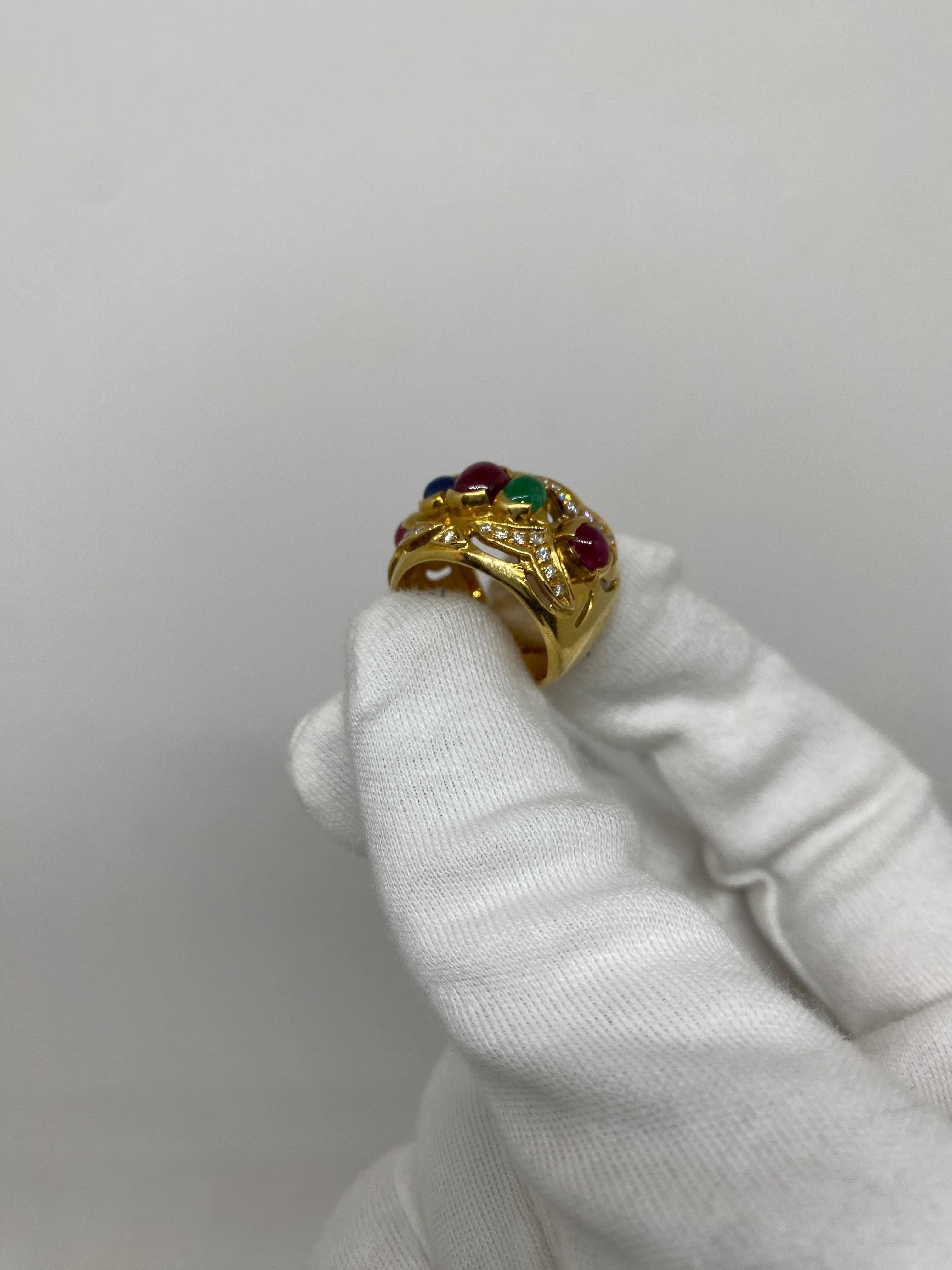 18Kt Yellow Gold Band Ring Natural Cabochon-Cut Sapphires, Emeralds, & Rubies For Sale 1
