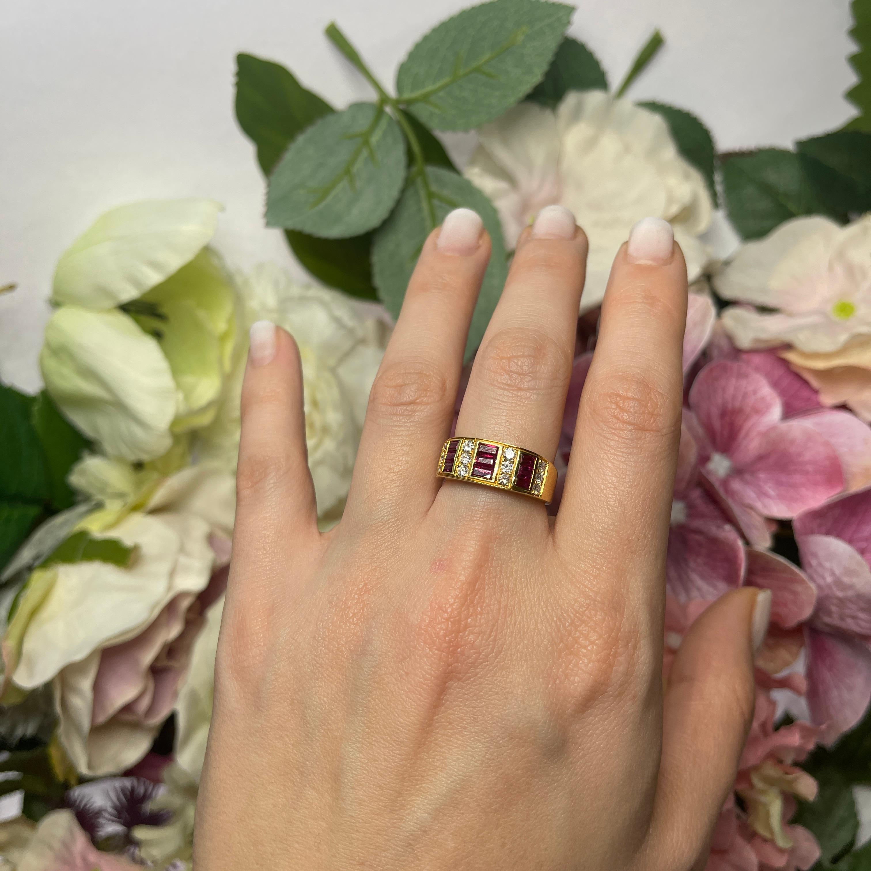 18kt Yellow Gold Band Ring with Baguette Rubies and Diamonds For Sale 1