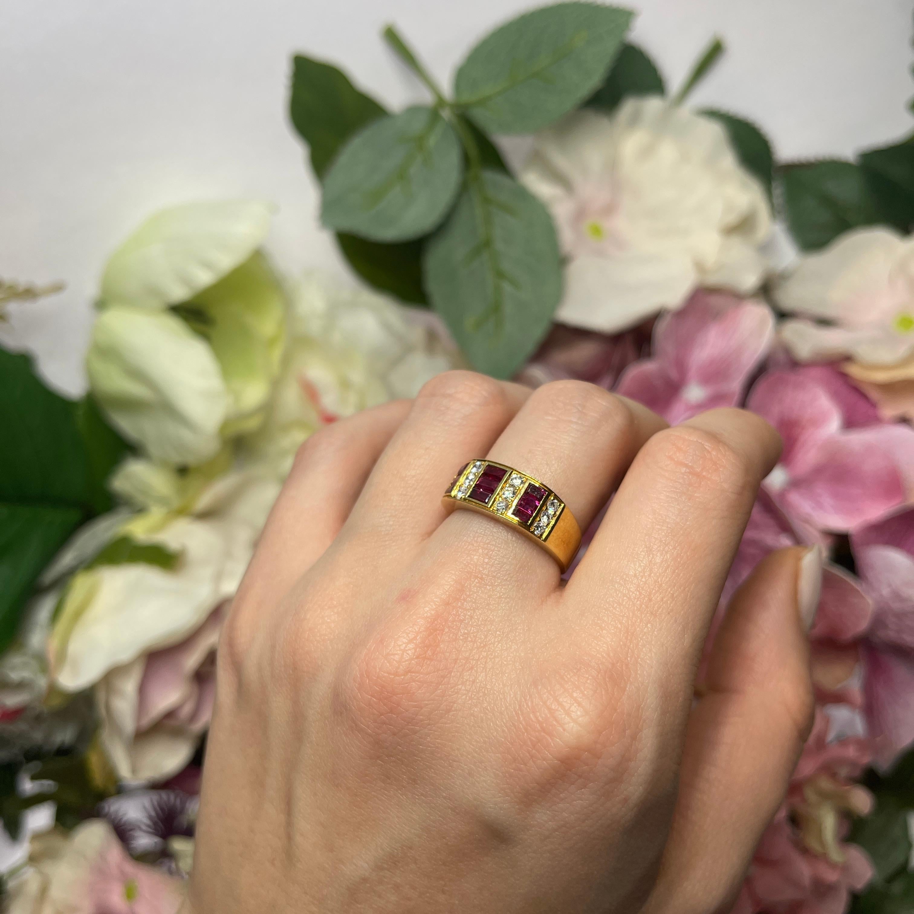 18kt Yellow Gold Band Ring with Baguette Rubies and Diamonds For Sale 2