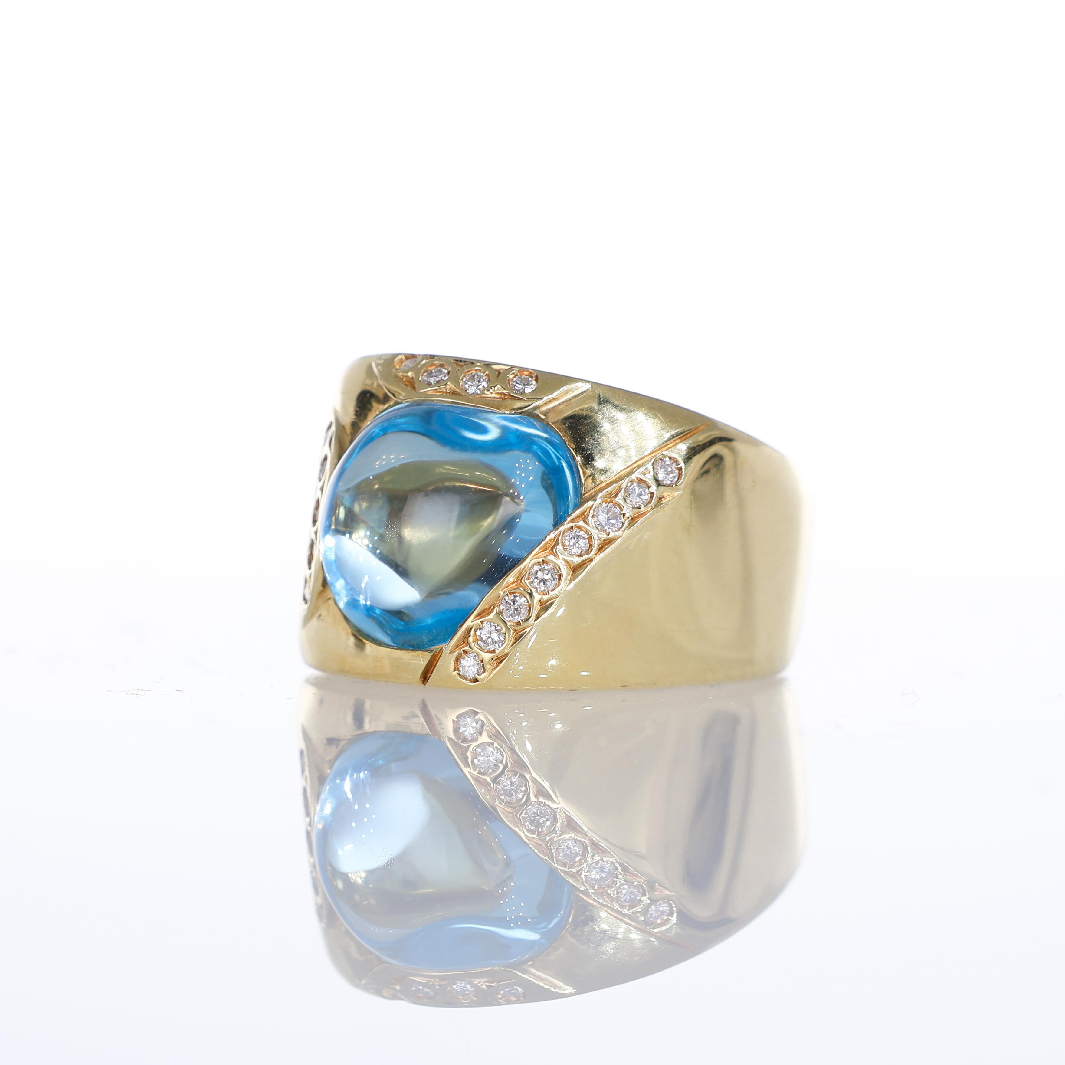 Anello a fascia in oro giallo 18kt con topazio cabochon e accenti di diamante In condizioni Nuovo in vendita a Bergamo, BG