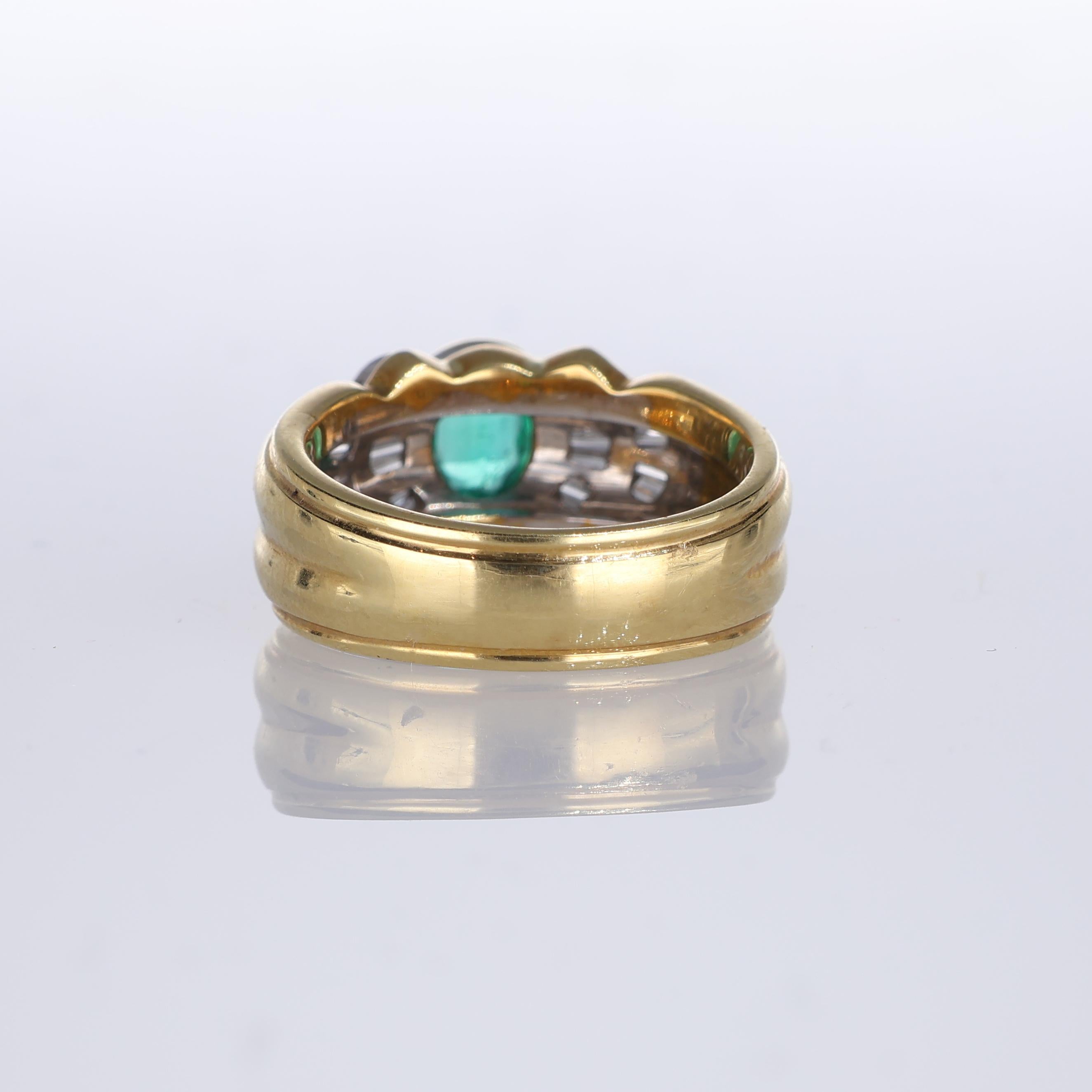 Bague jonc en or jaune 18 carats avec émeraudes et diamants taillés Unisexe en vente
