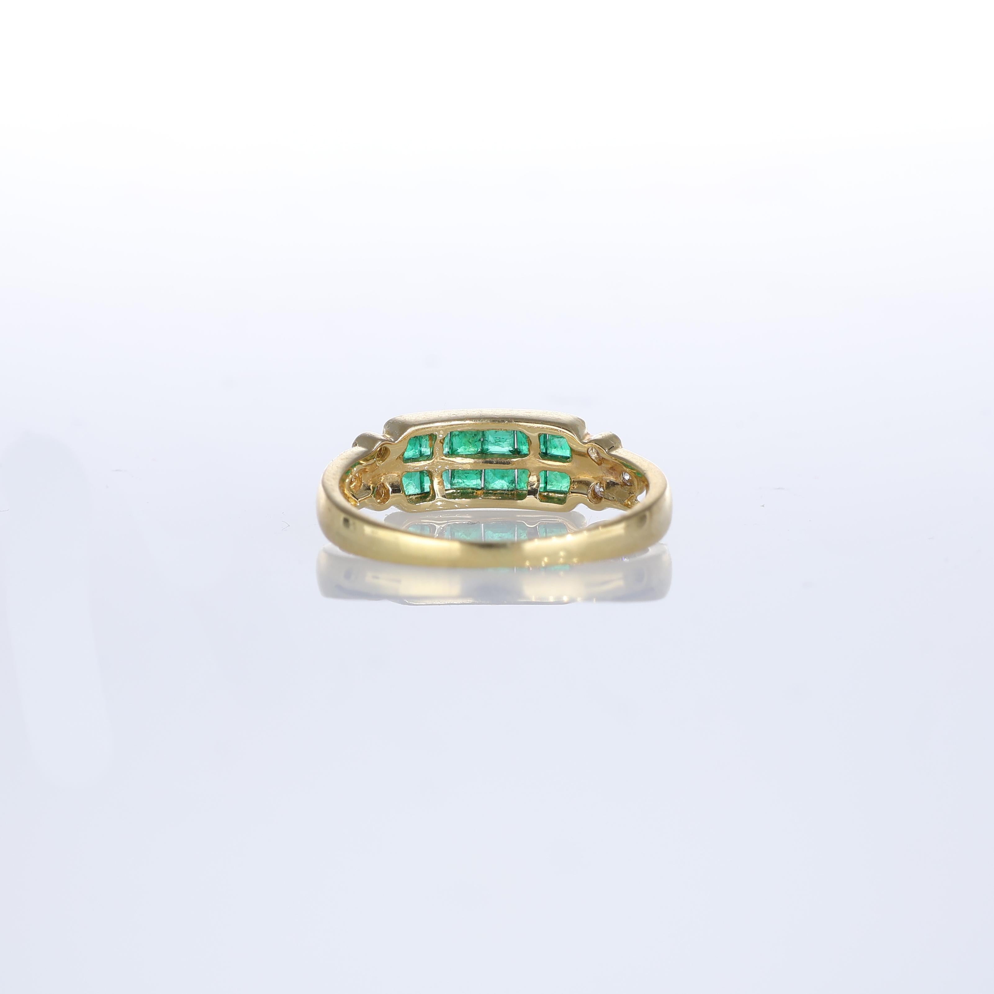 Women's or Men's 18kt Yellow Gold Band Ring with Emeralds and Diamonds For Sale