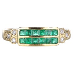 18kt Yellow Gold Band Ring with Emeralds and Diamonds