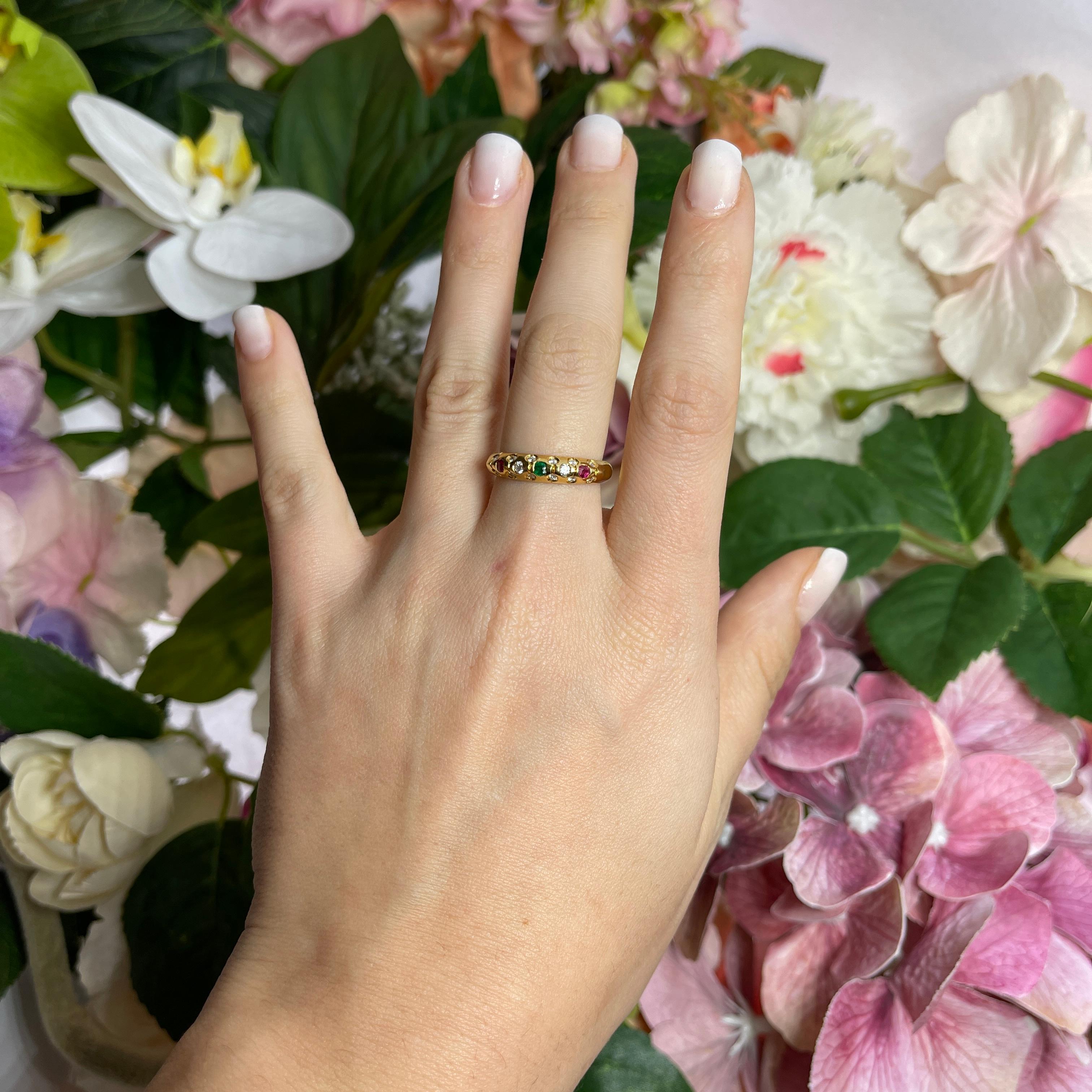 18kt Yellow Gold Band Ring with Emeralds, Rubies, and Diamonds For Sale 1