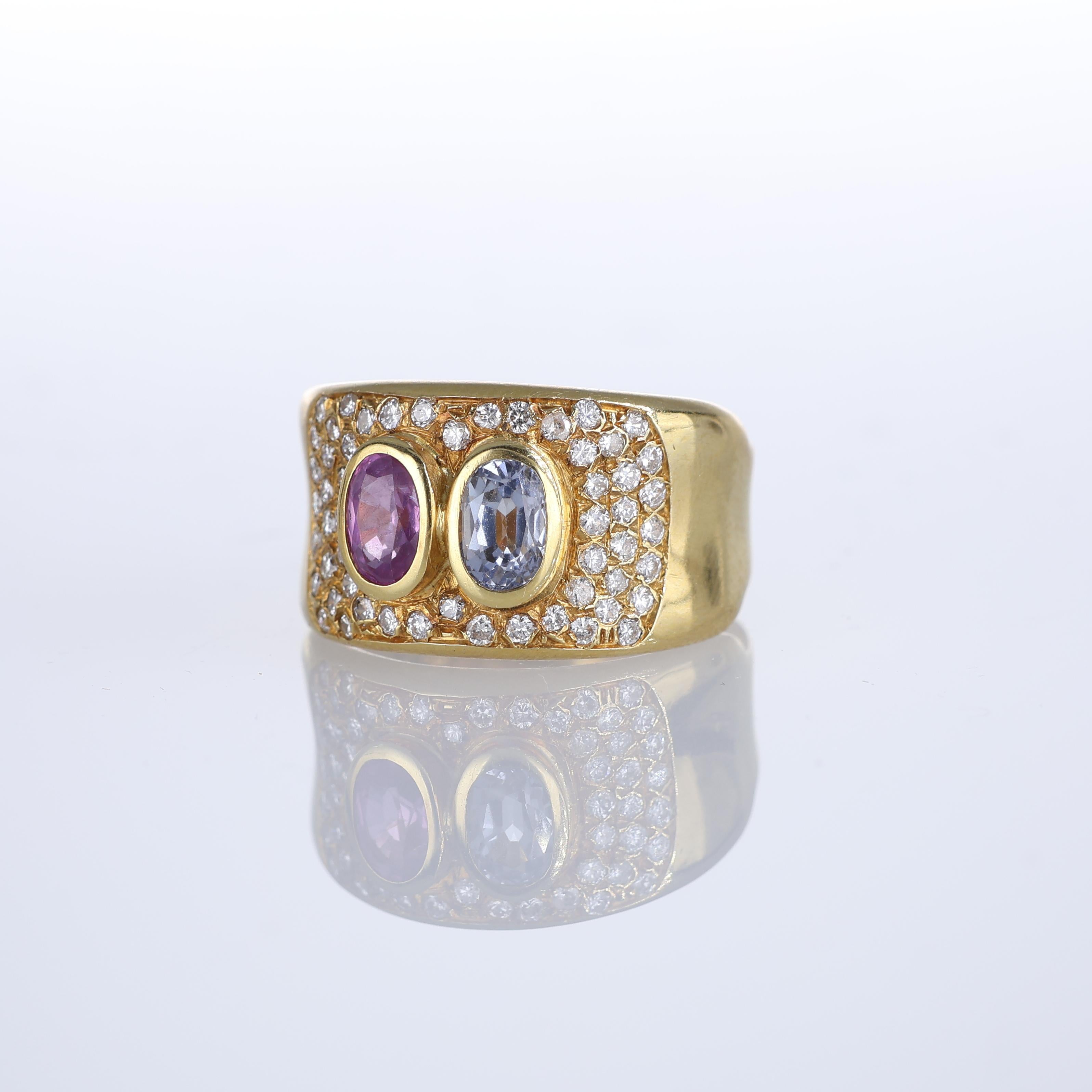 18kt Yellow Gold Band Ring with Natural Diamonds and Tourmalines In New Condition For Sale In Bergamo, BG