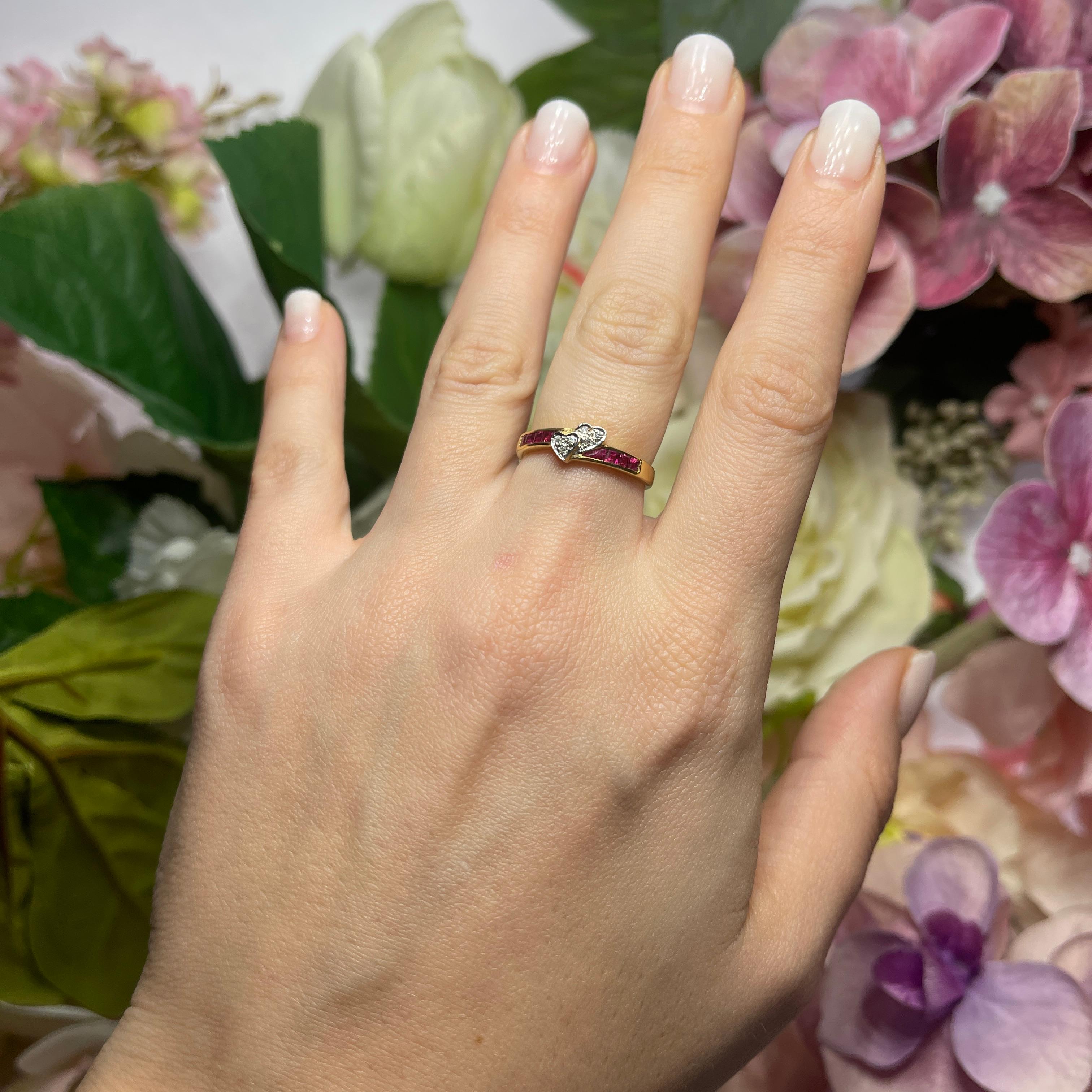 18kt Yellow Gold Band Ring with Rubies and Diamonds For Sale 1
