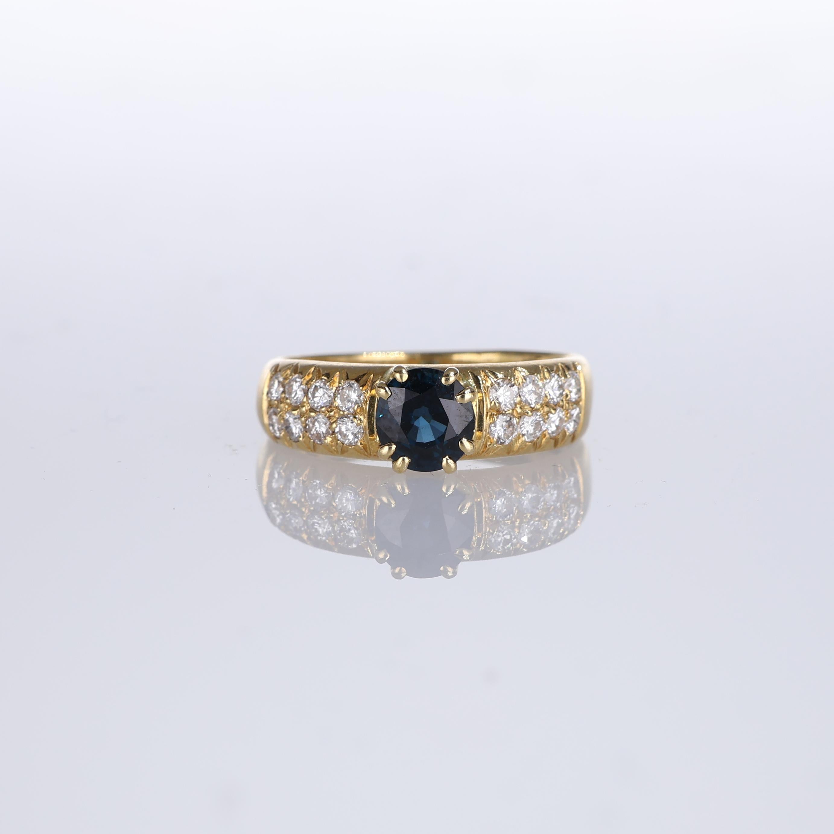 IMPORTANT NOTE:
✔ No additional costs will be added to this order.
✔ Shipping and customs duties are fully covered by us.
--------------------
A band ring in 18kt yellow gold, featuring a stunning round sapphire of 0.60 carats, surrounded by a