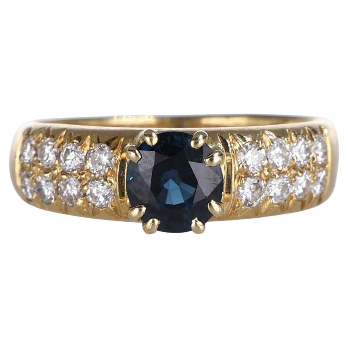 18kt Yellow Gold Band Ring with Sapphire and Diamond Pavé