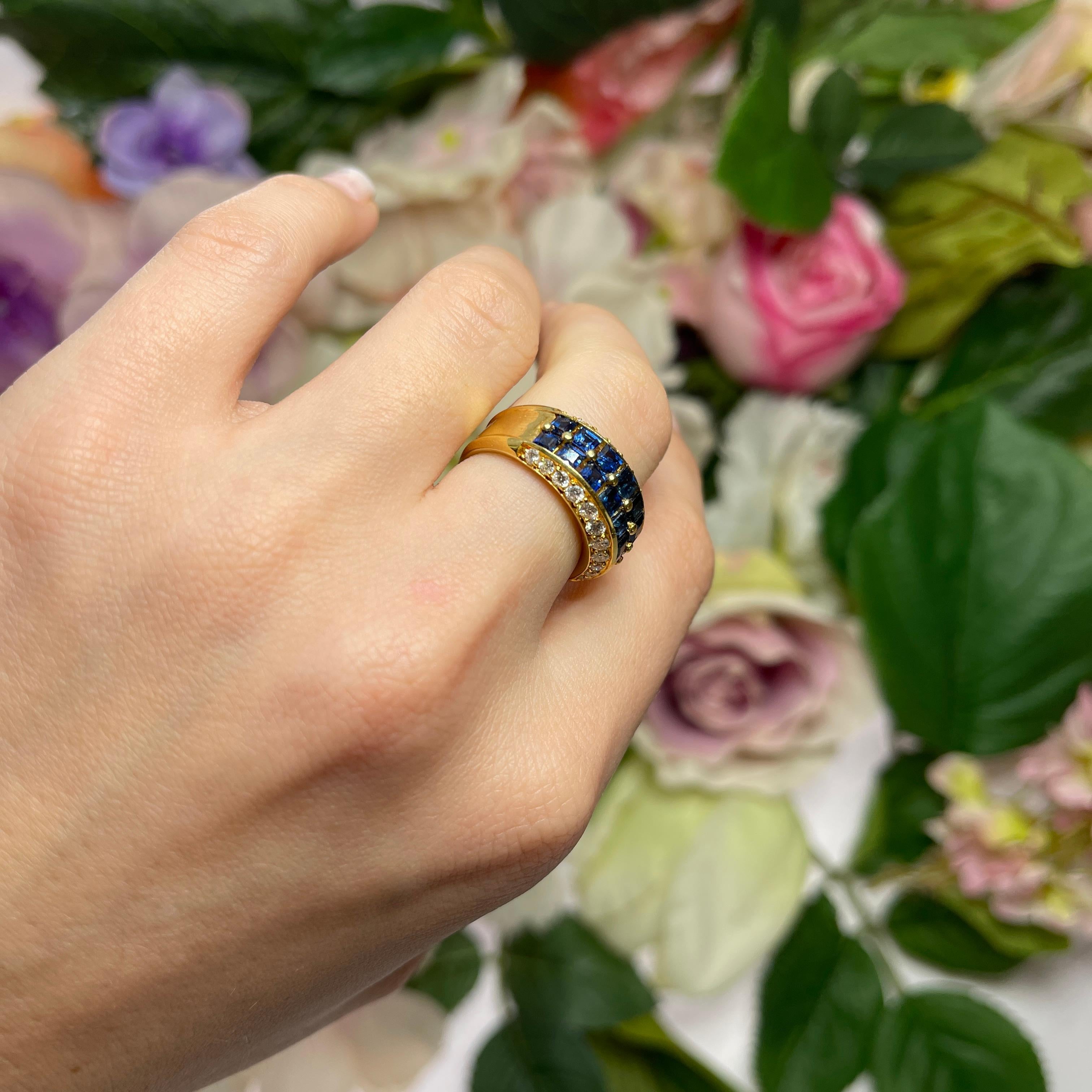 18kt Yellow Gold Band Ring with Square Sapphires and Diamonds For Sale 2