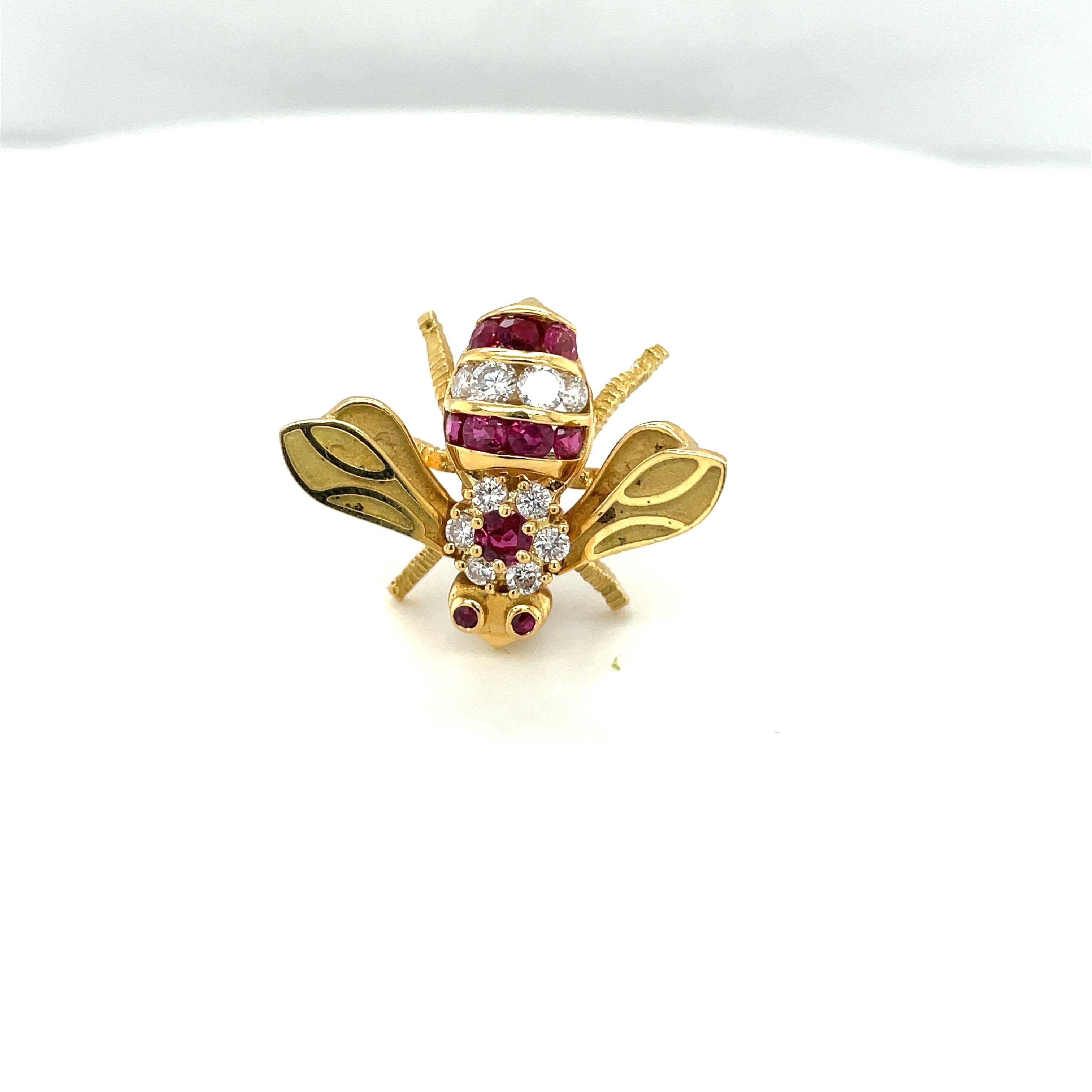 Round Cut 18KT Yellow Gold Bee Brooch with Ruby 0.80Ct. & Diamond 0.49Ct For Sale