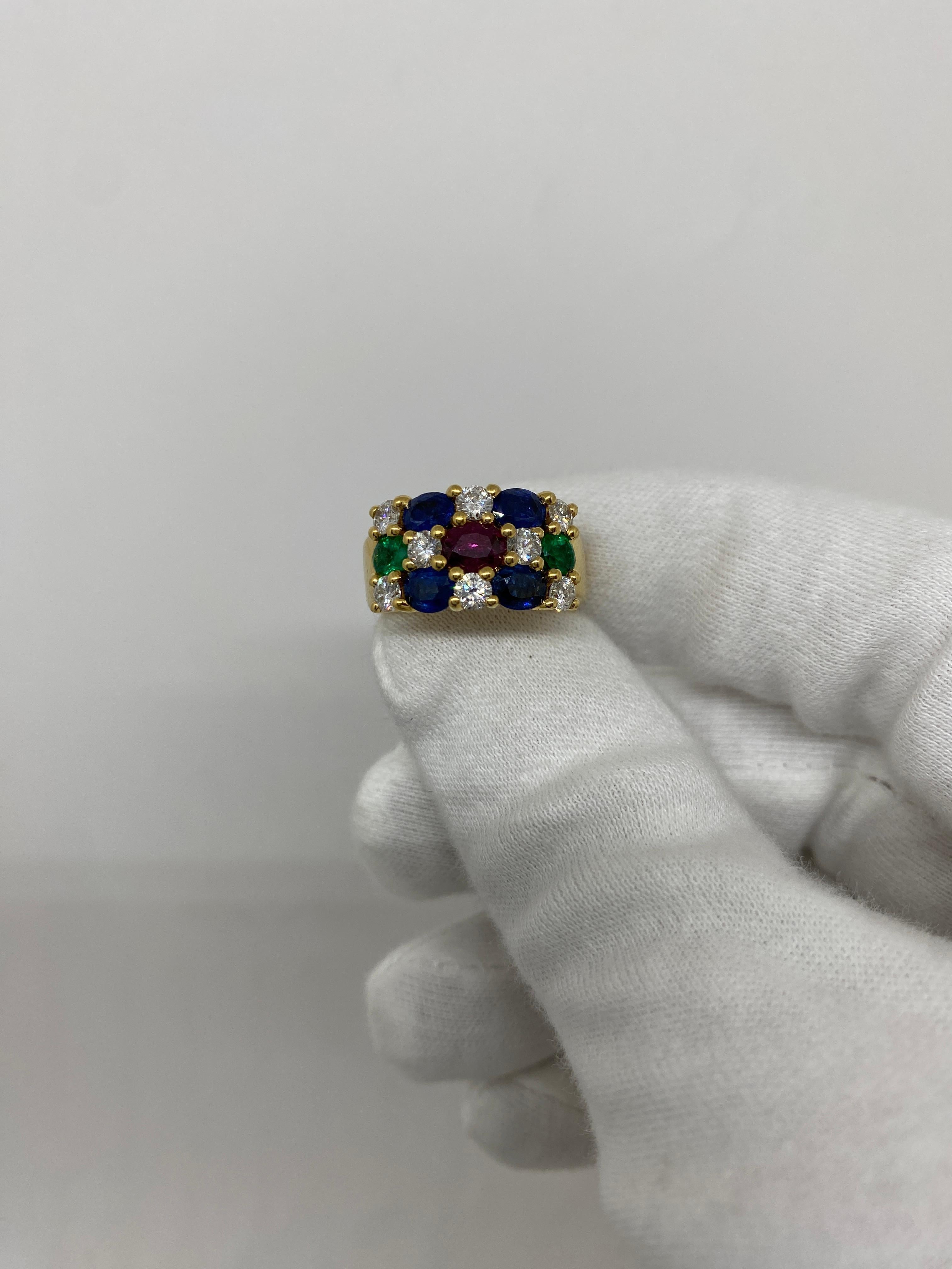 Ring made of 18kt yellow gold with natural white brilliant-cut diamonds for ct.0.50 blue sapphires red rubies emeralds for ct .2.98 

Welcome to our jewelry collection, where every piece tells a story of timeless elegance and unparalleled