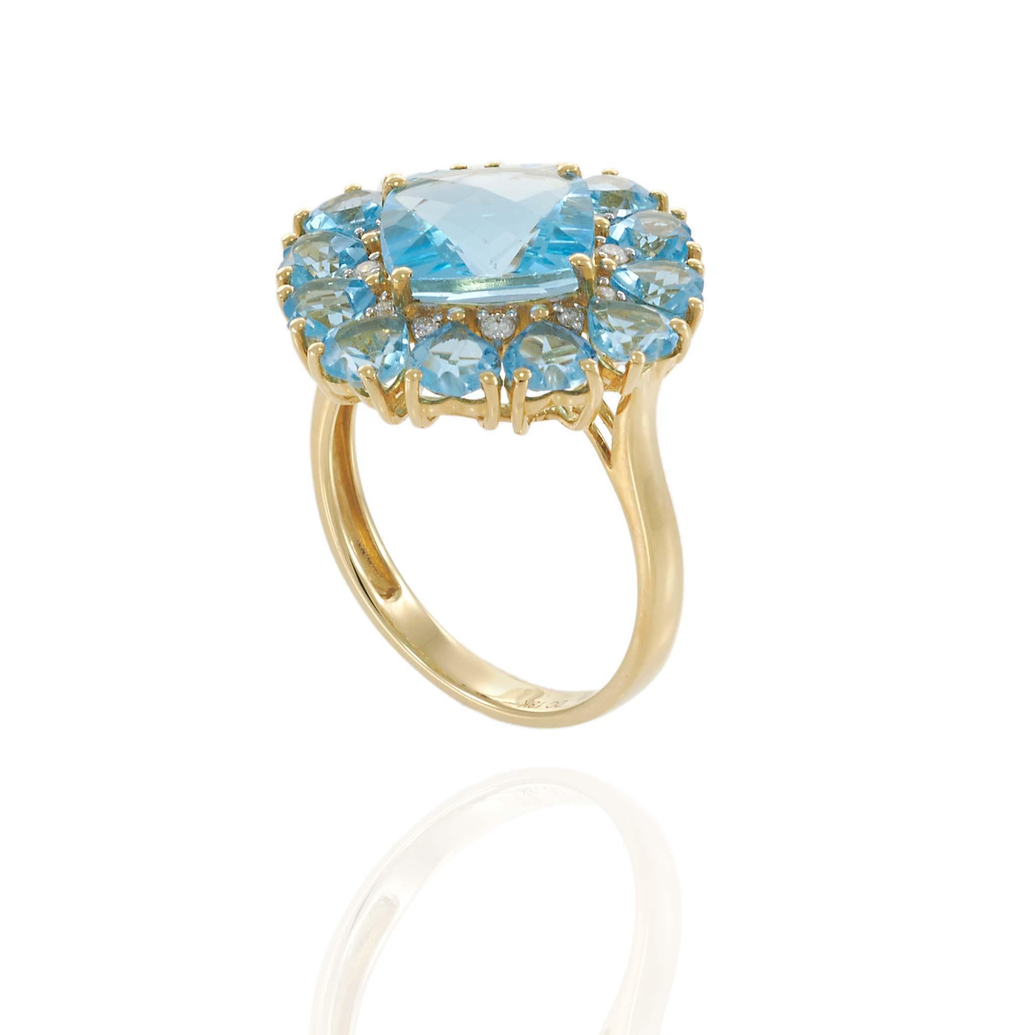 Donna 18KT Yellow Gold Blue Topaz & Diamond Cluster Ring in vendita