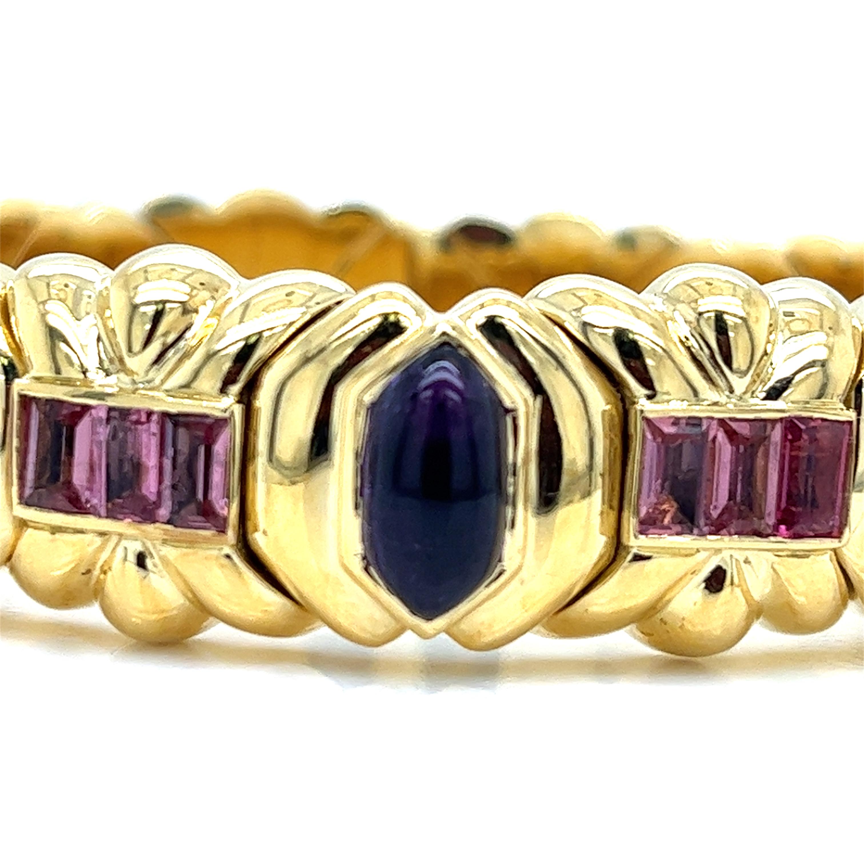 Contemporary 18Kt Yellow Gold Bracelet with Amethyst and Tourmaline. Total Weights 72 grams For Sale