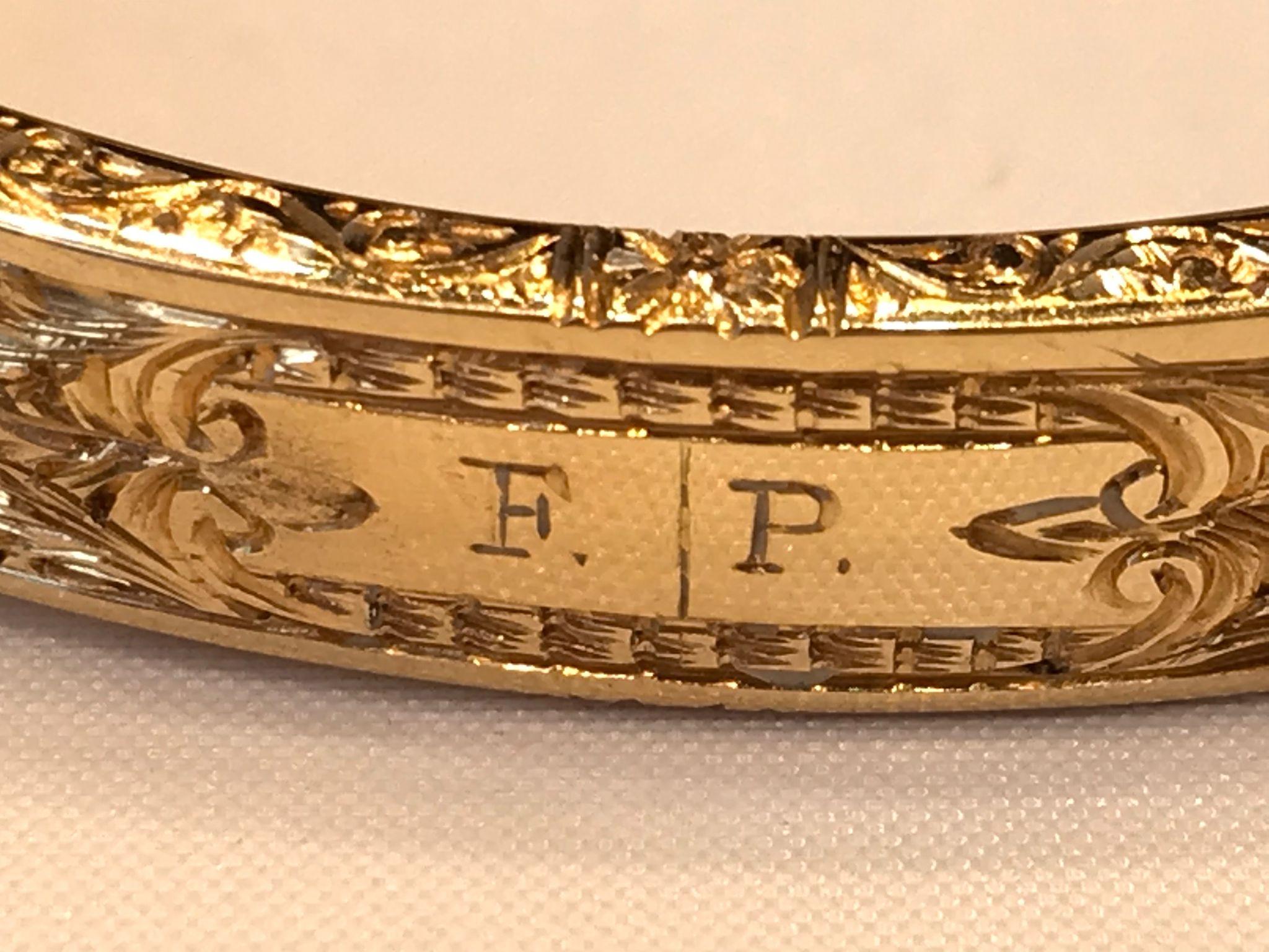 Bracelet en or jaune 18 carats avec saphirs bleus et diamants. Pour femmes en vente