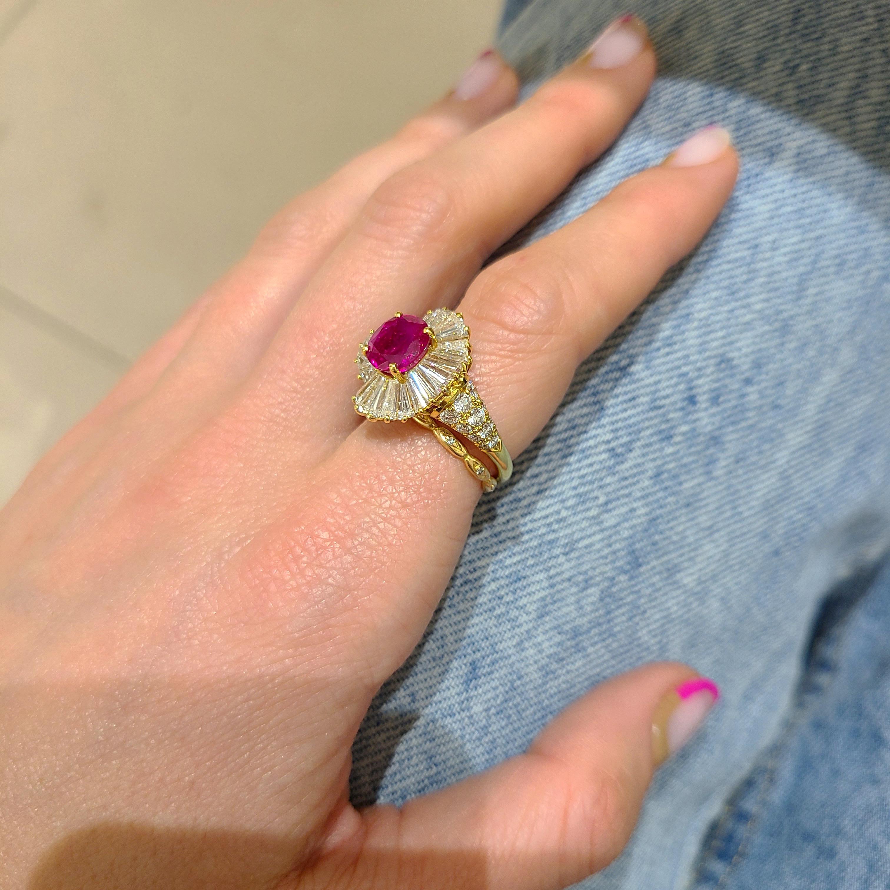 18 Karat Yellow Gold Burmese 2.52 Carat Ruby and 3.64 Carat Diamond Ring In New Condition For Sale In New York, NY