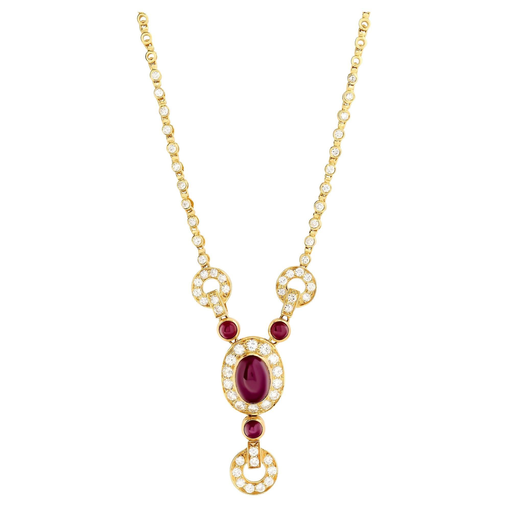 18kt Gelbgold Cabochon Rubin & Diamant Halskette - 8,90 Karat Gesamtgewicht im Angebot