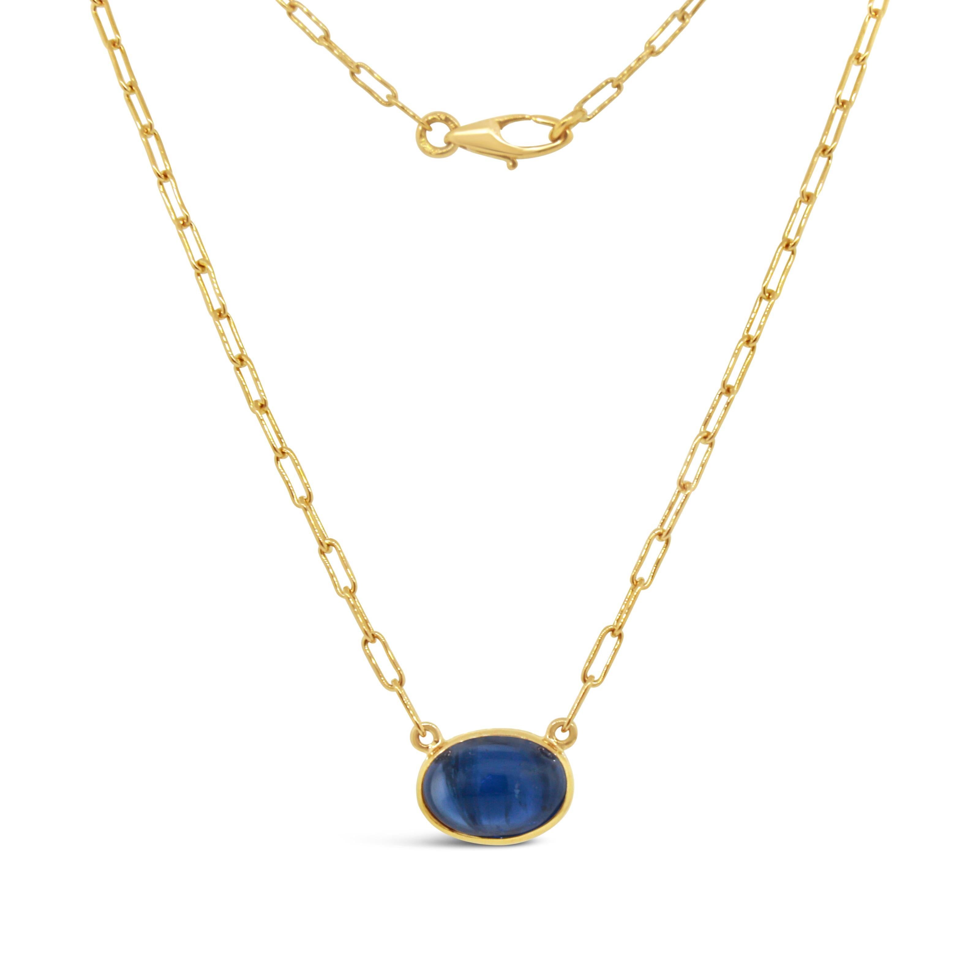 18kt Yellow Gold Cabochon Sapphire  Pendant Necklace Cabujón en venta