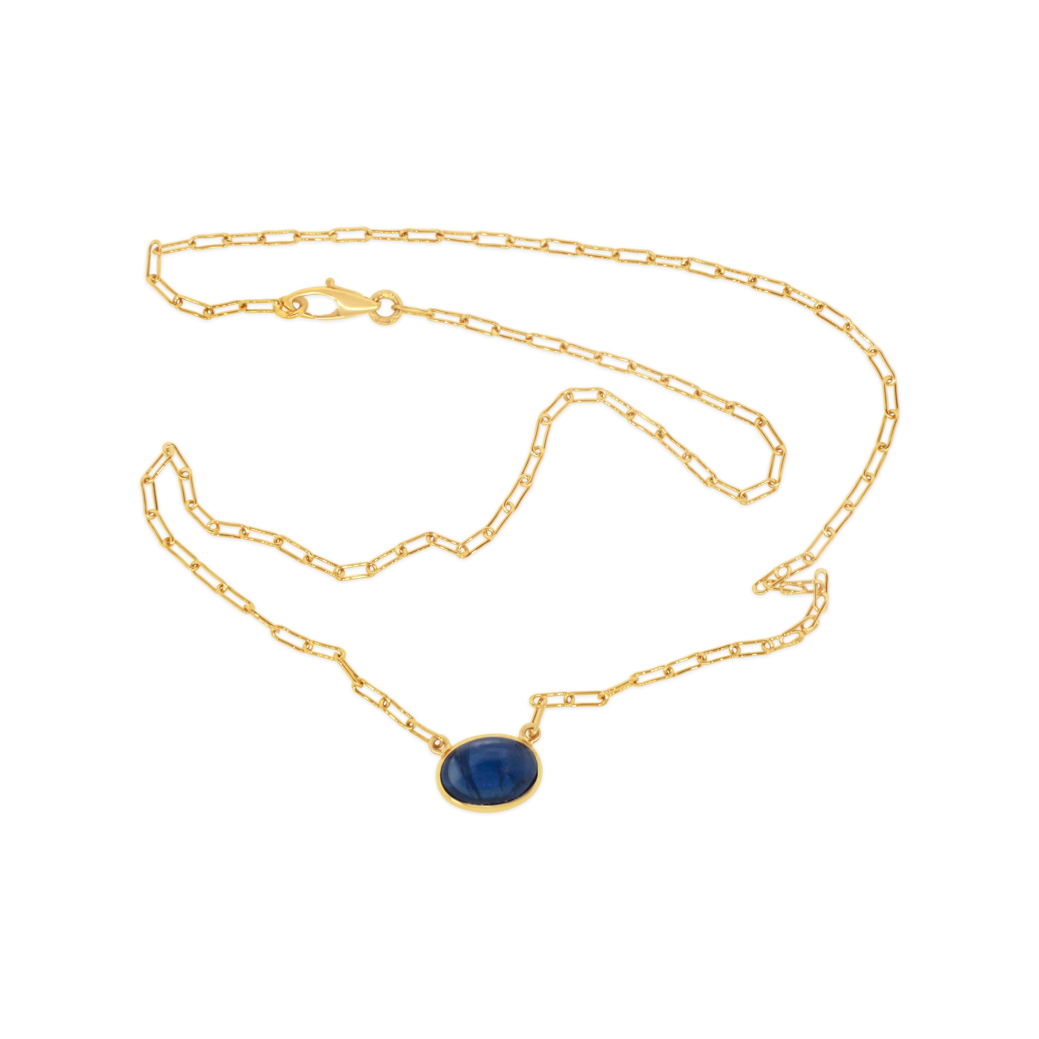 18kt Yellow Gold Cabochon Sapphire  Pendant Necklace en Excelente estado para la venta en New York, NY