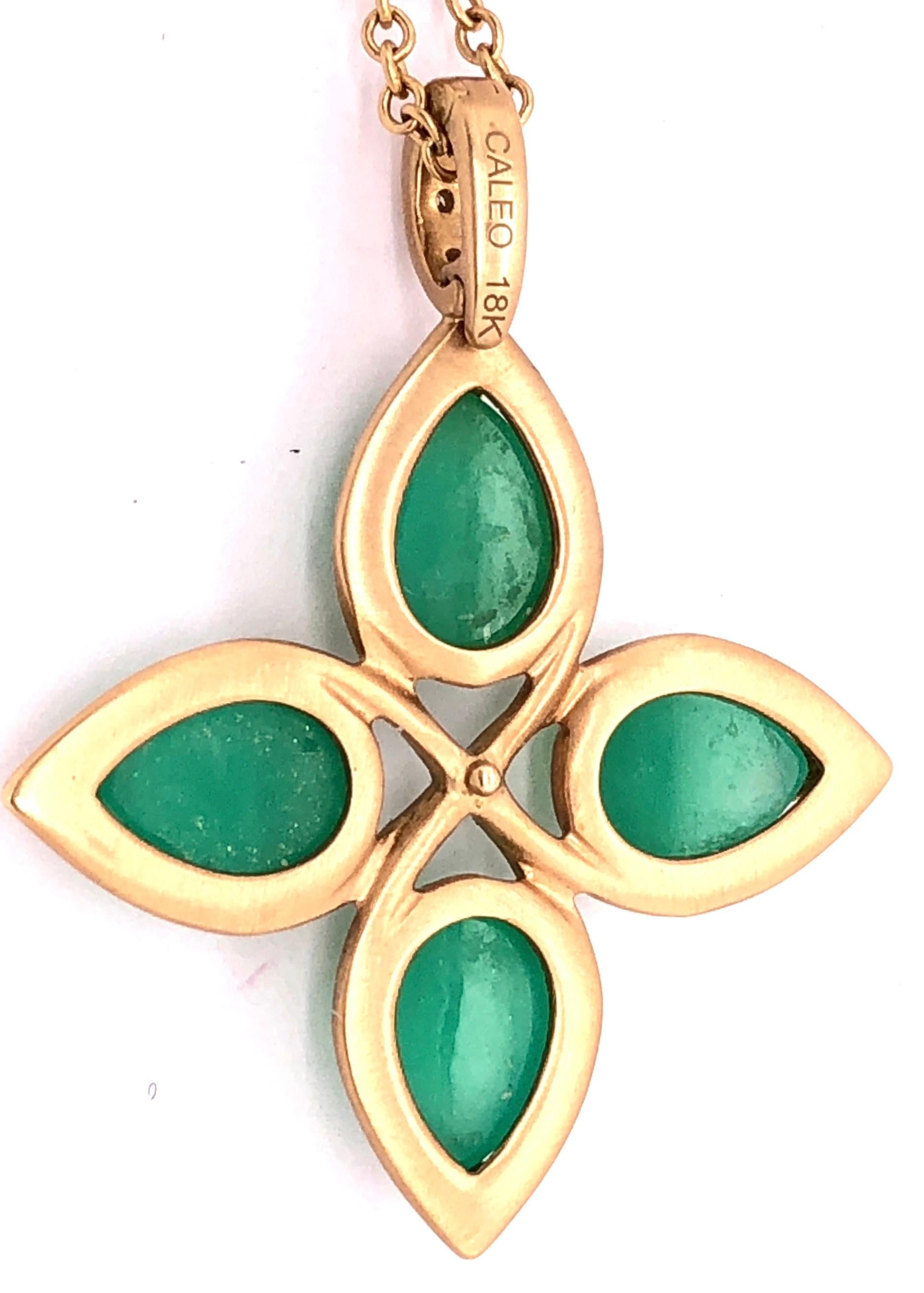 Moderne Collier pendentif Caleo en or jaune 18 carats et chrysoprase en vente