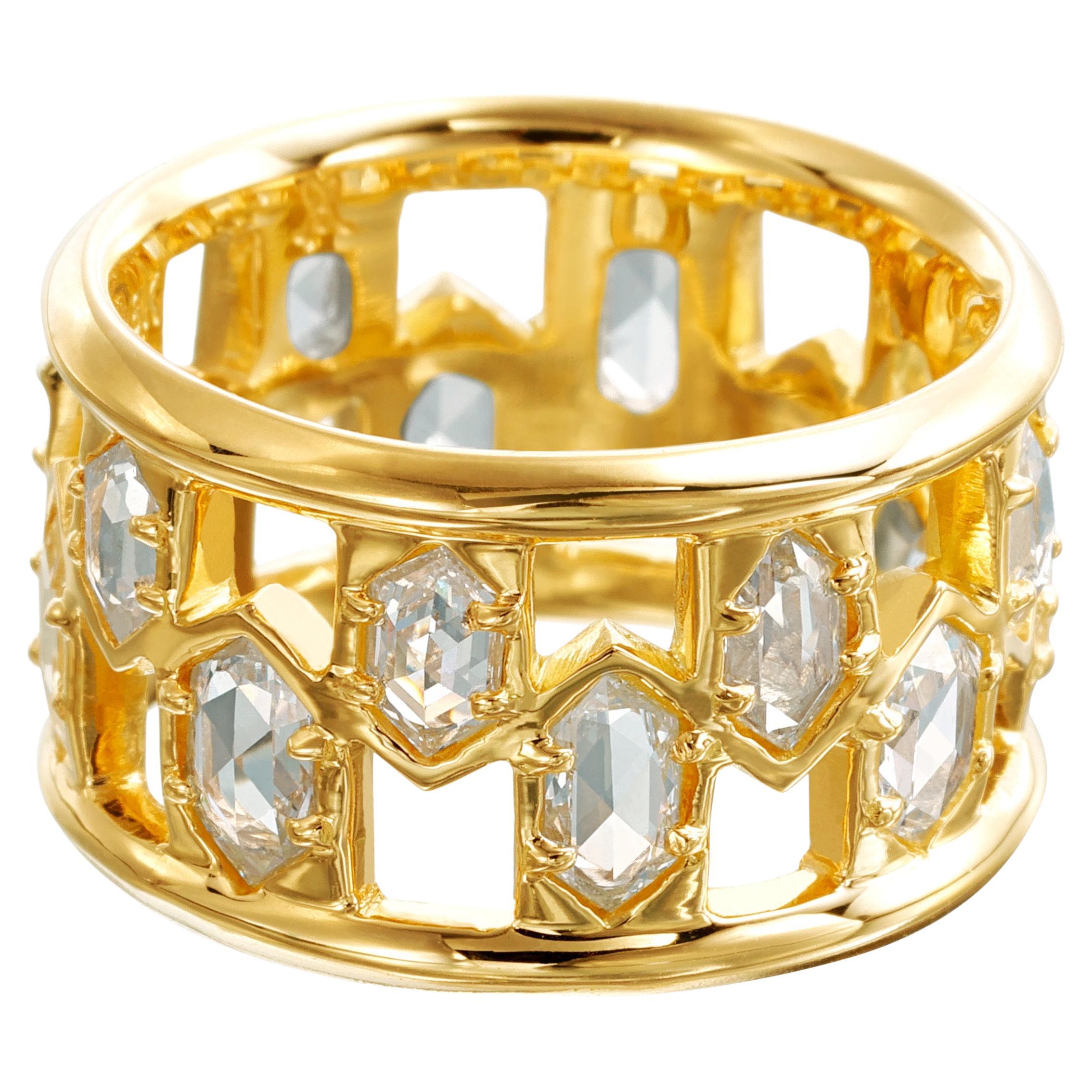 18kt Yellow Gold Wide Band Ring with White Hexagonal Fine Rose Cut Diamonds For Sale