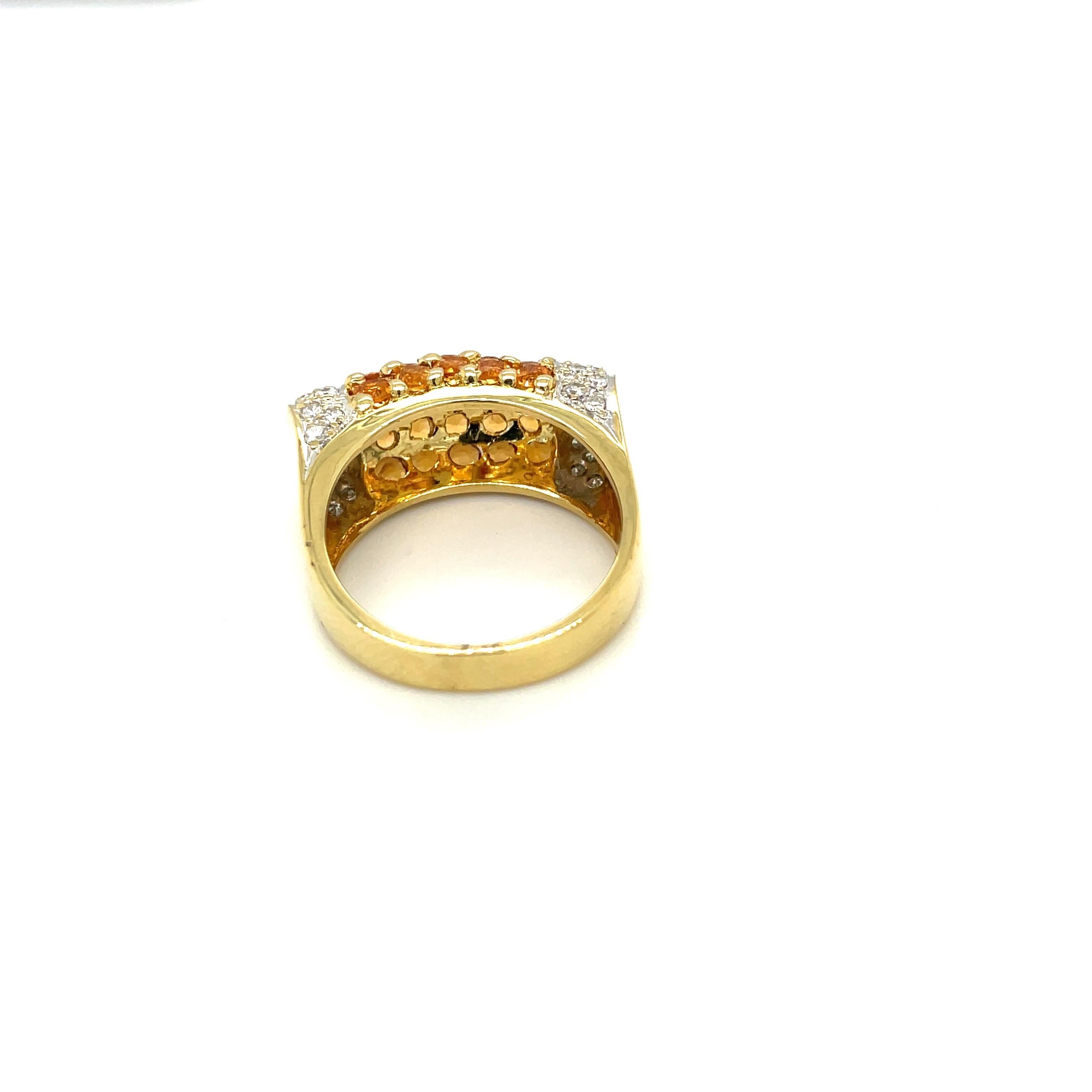 Taille ronde Bague en or jaune 18 carats avec citrine de 1,50 carat et diamant de 0,43 carat en vente