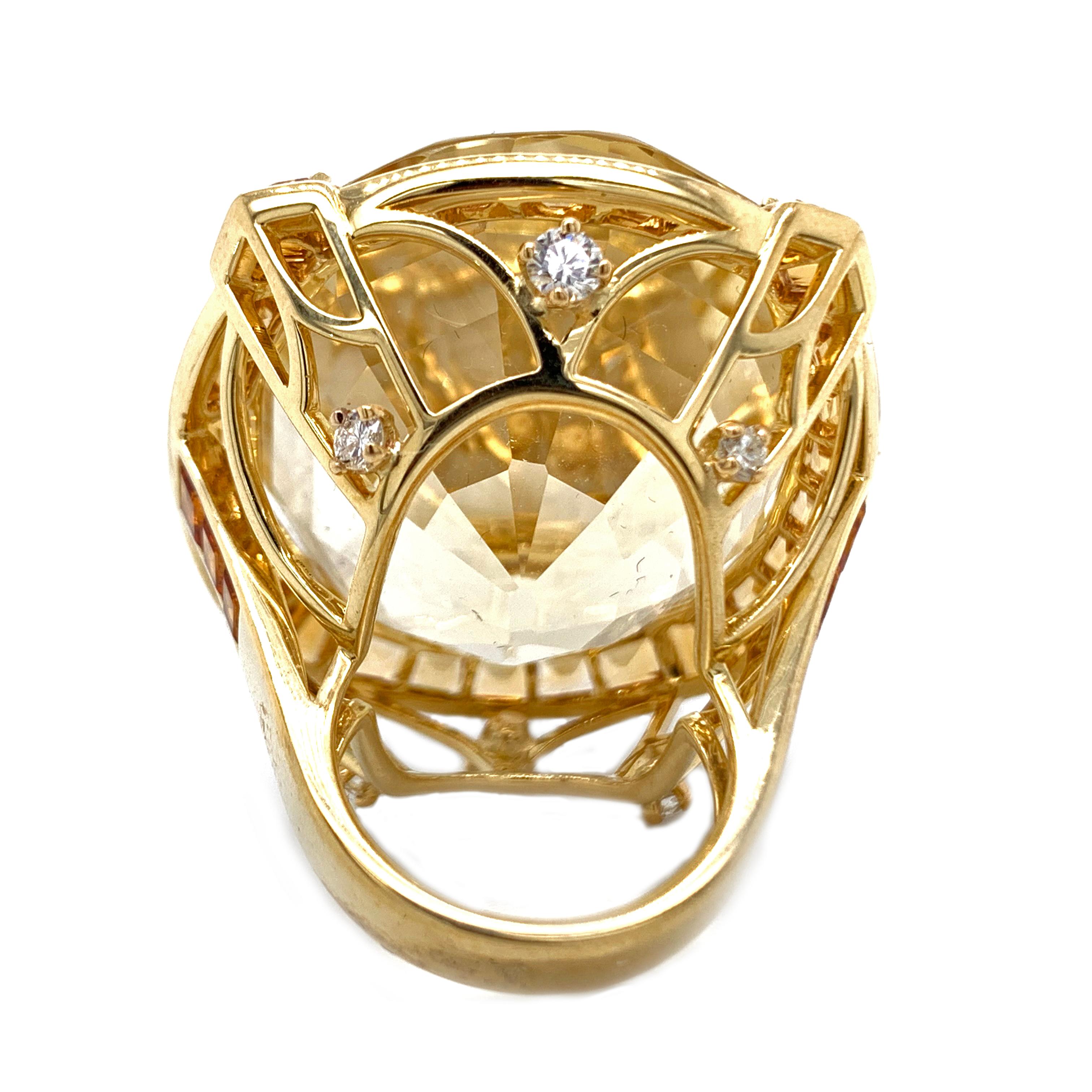 Ring aus 18 Karat Gelbgold mit Citrin und Diamant (Rundschliff) im Angebot