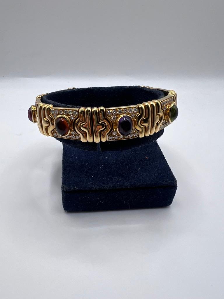 Round Cut 18kt Yellow gold, diamond and semi precious stones For Sale
