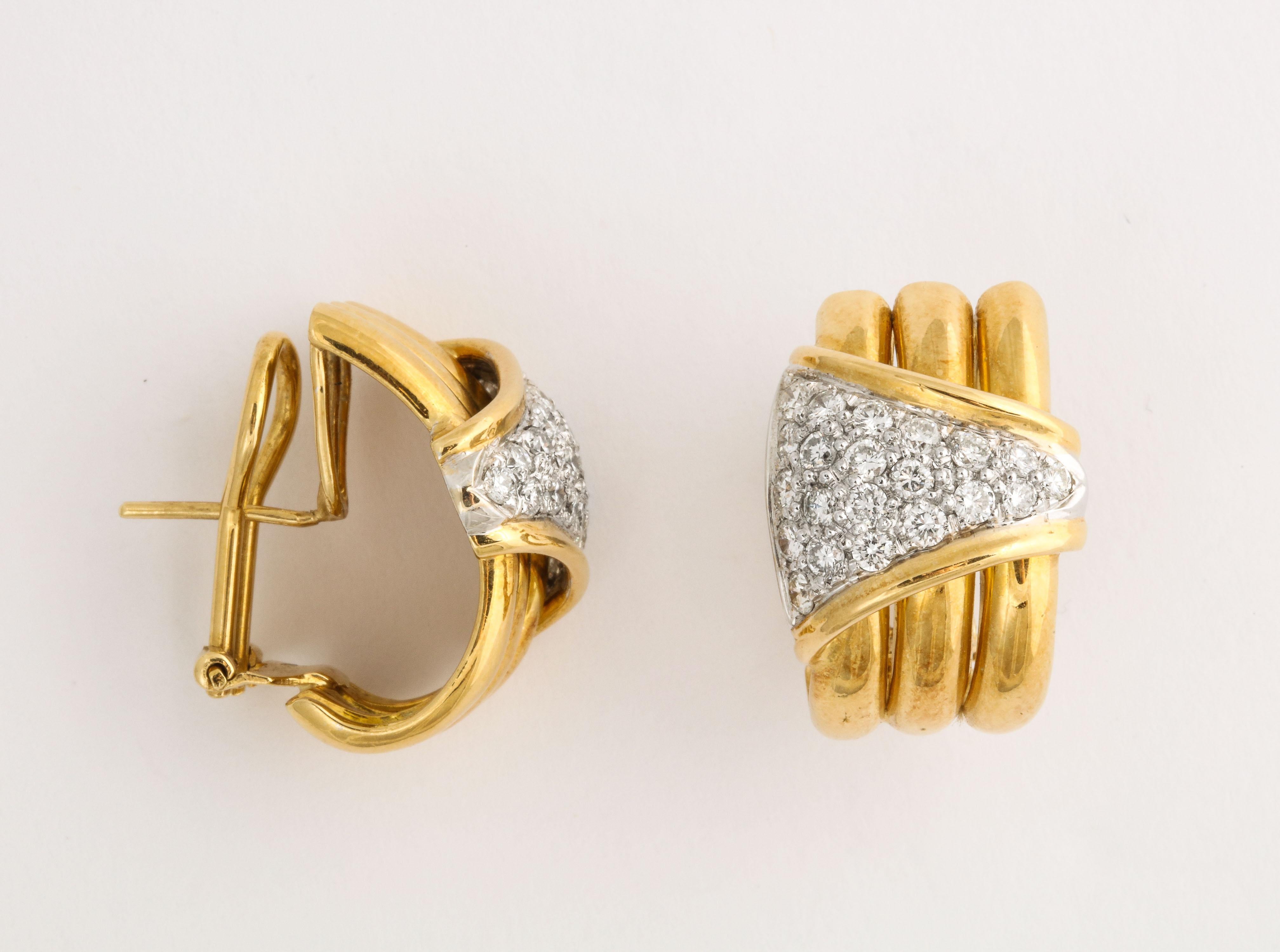 18 Karat Yellow Gold and Diamond Clip-On Earrings In Excellent Condition In New York, NY