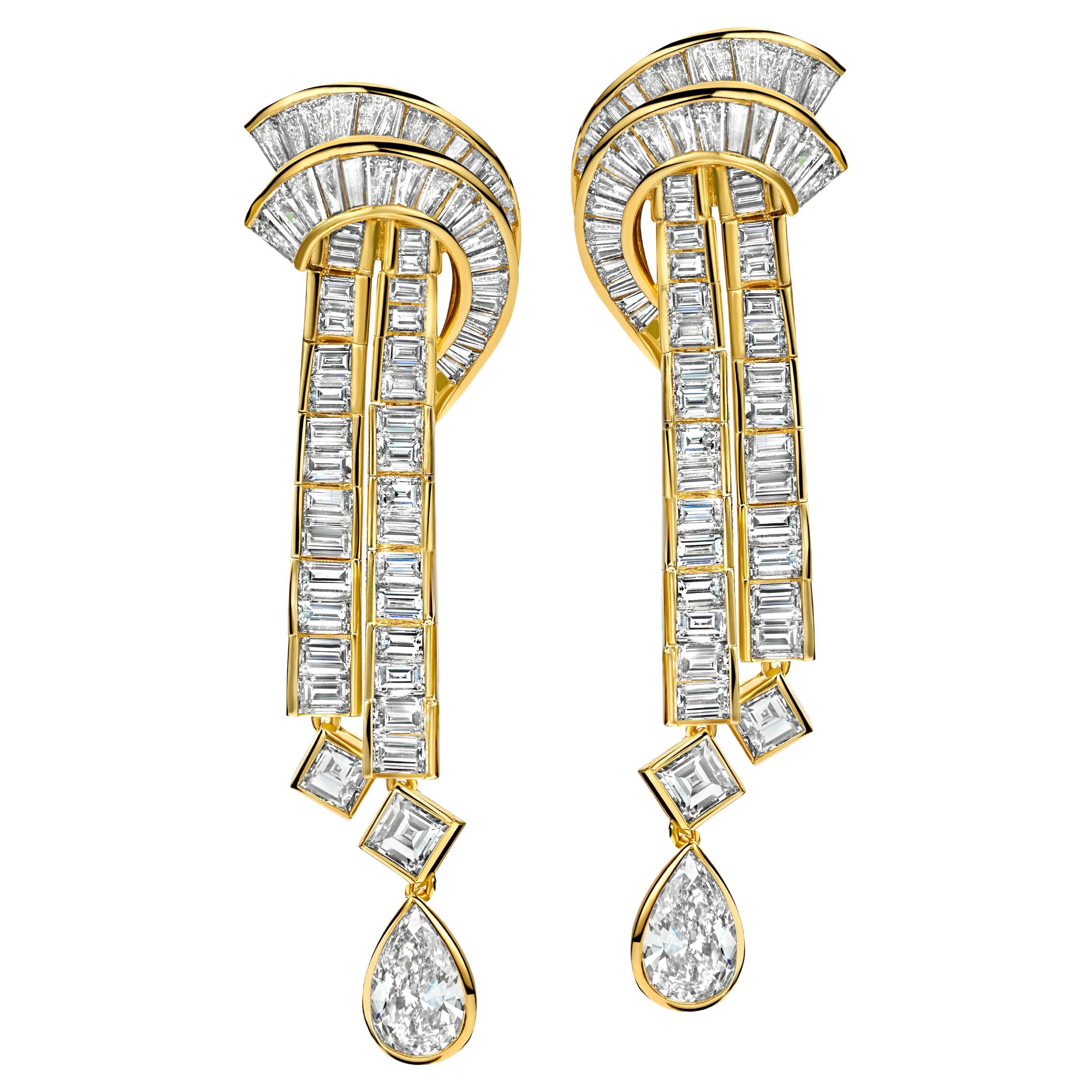18kt Yellow Gold Earrings 3ct Pear, 7.6ct Baguette, 1.2ct Square Diamonds Estate For Sale