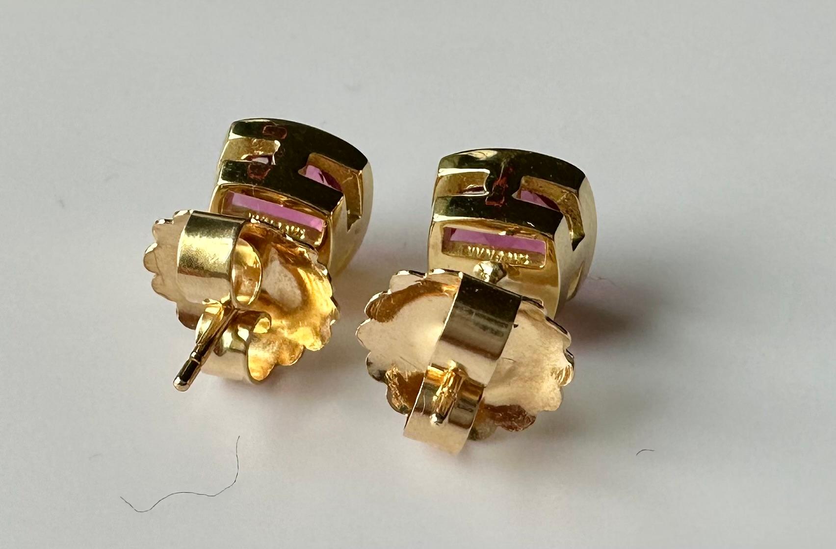 Women's 18kt Yellow Gold Earrings set with Cushion Cut Shocking Pink Tourmaline. For Sale
